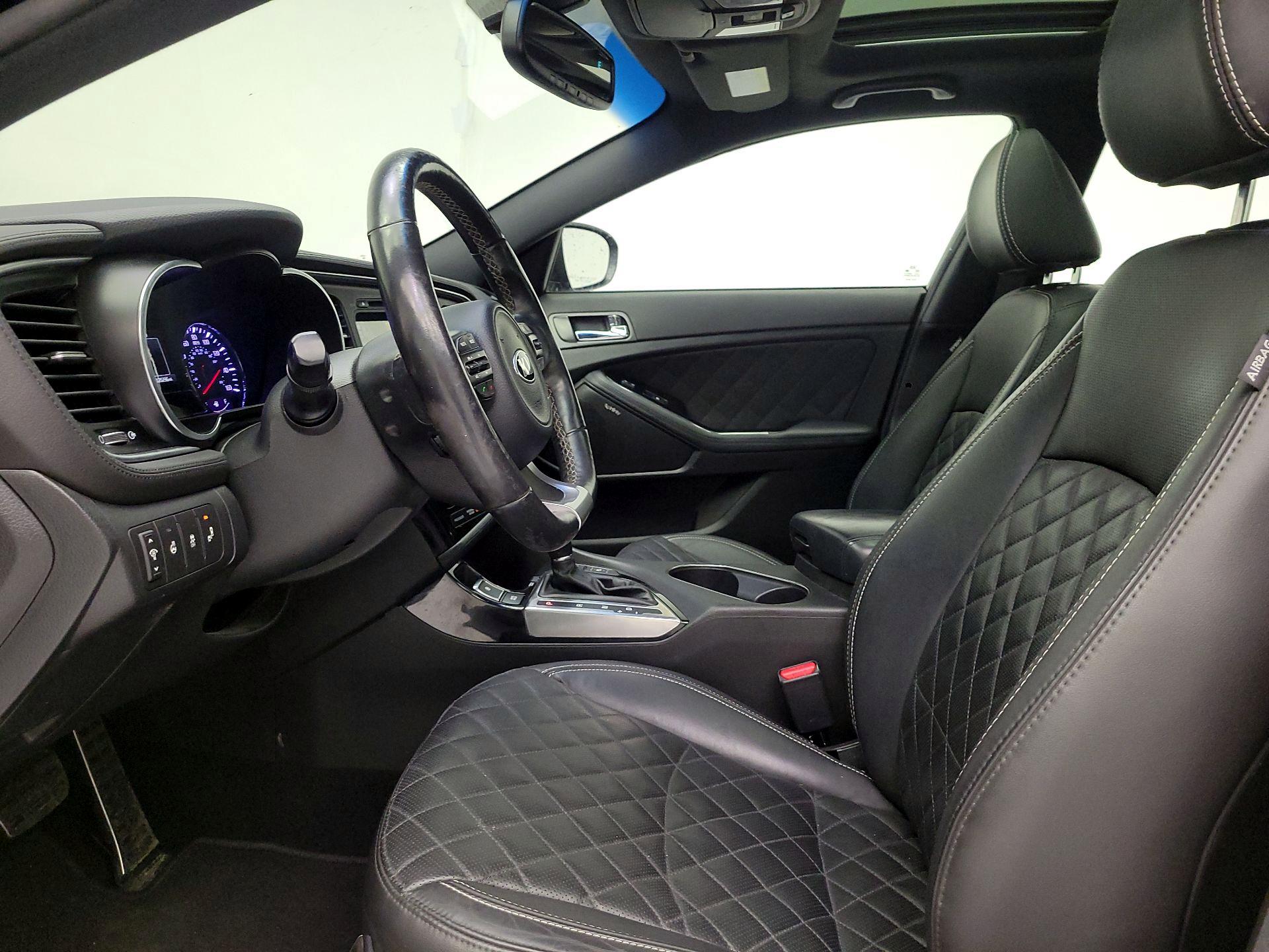 Thumbnail: 2015 Kia Optima - 9