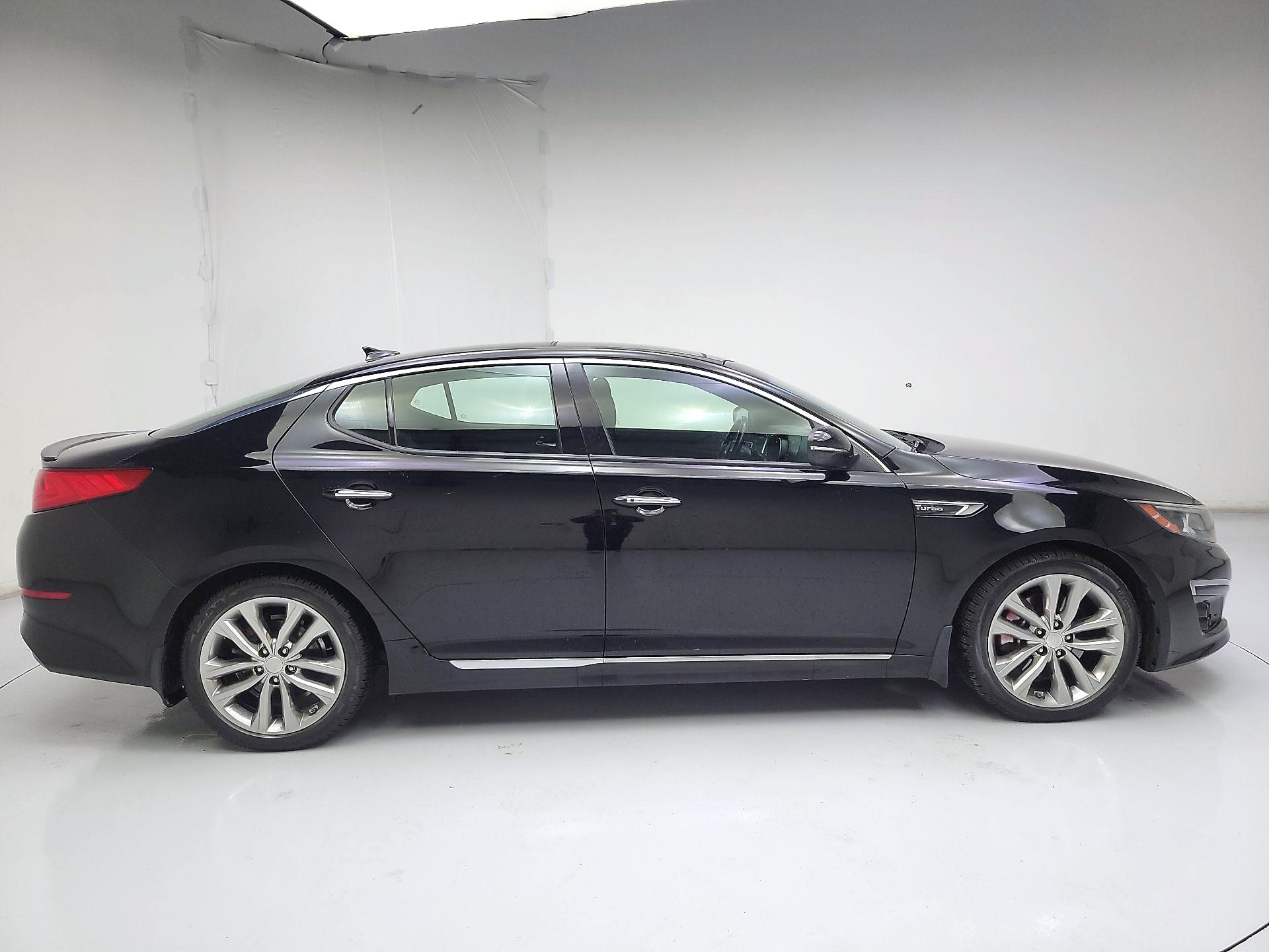 Thumbnail: 2015 Kia Optima - 4