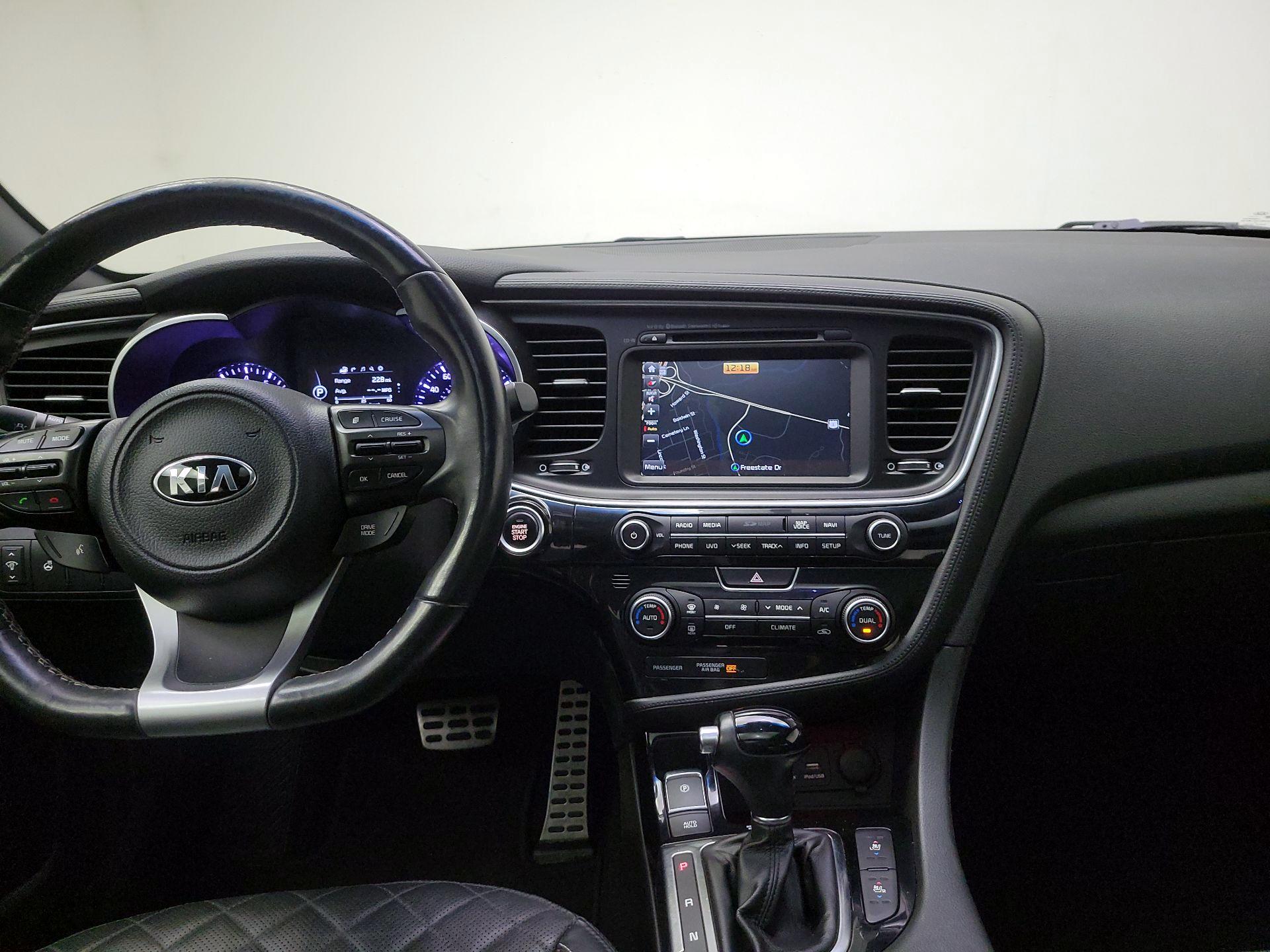 Thumbnail: 2015 Kia Optima - 8