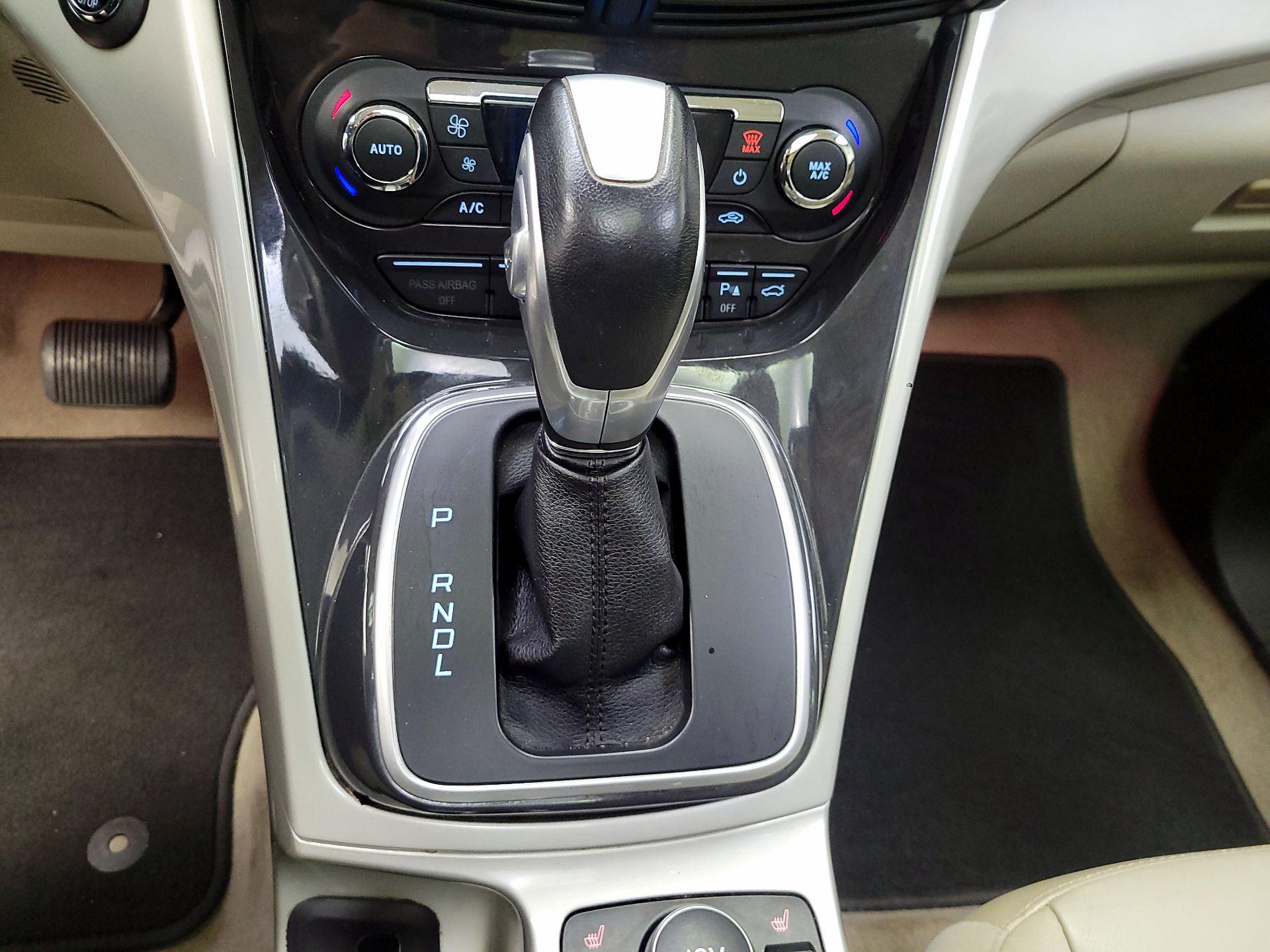 Thumbnail: 2014 Ford C-Max - 17