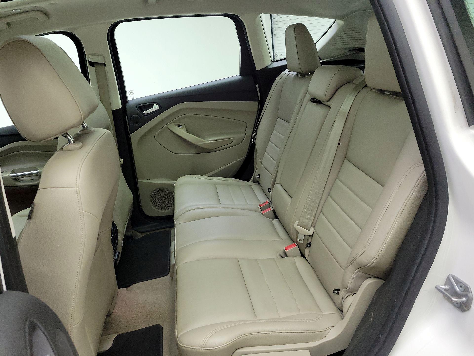 Thumbnail: 2014 Ford C-Max - 20