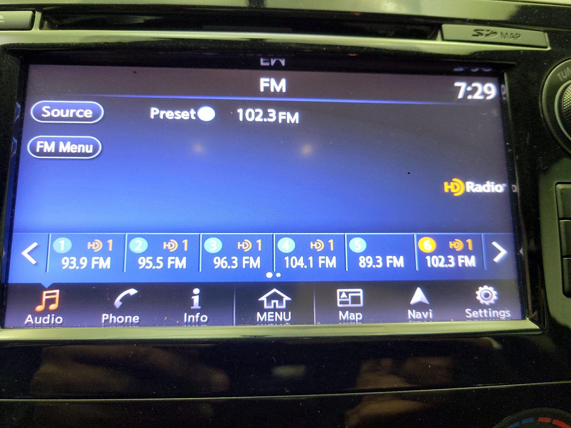 Thumbnail: 2018 Nissan Altima - 16