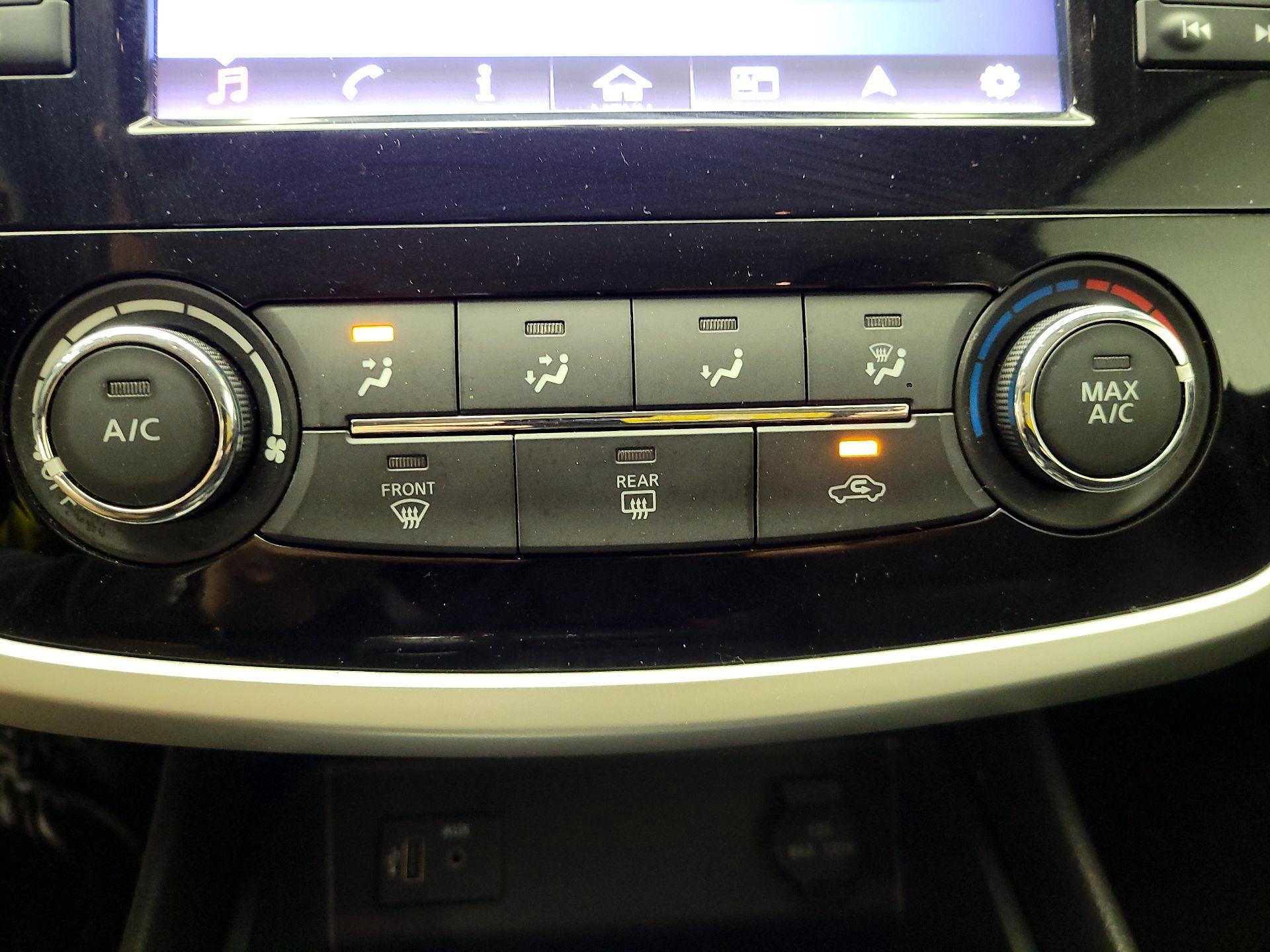 Thumbnail: 2018 Nissan Altima - 17