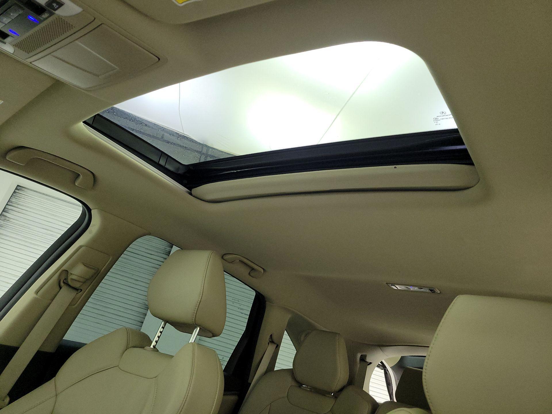 Thumbnail: 2018 Acura MDX - 20