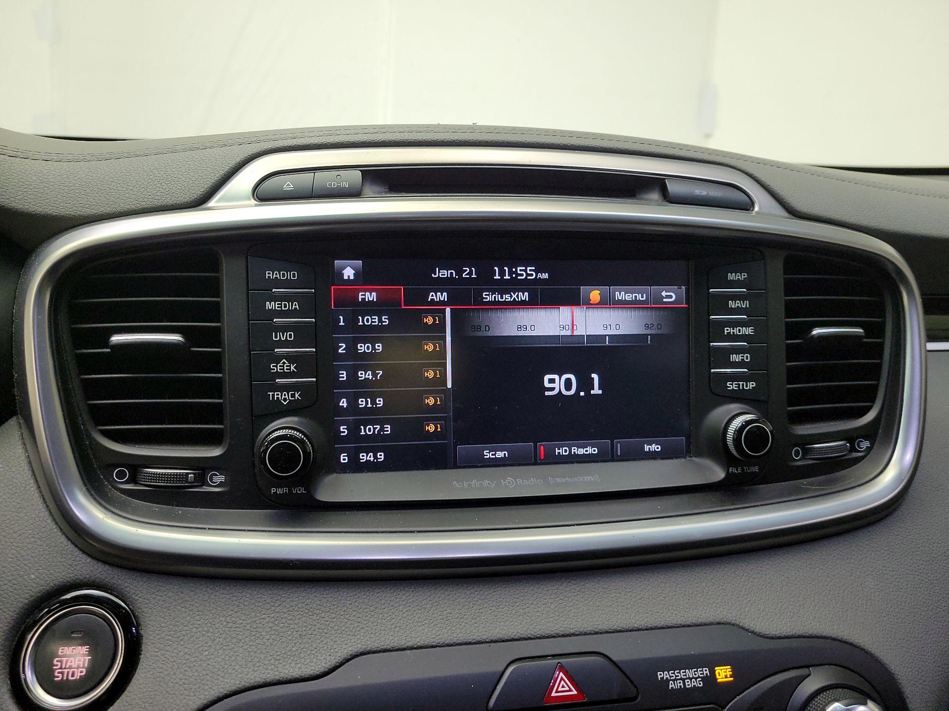 Thumbnail: 2016 Kia Sorento - 15