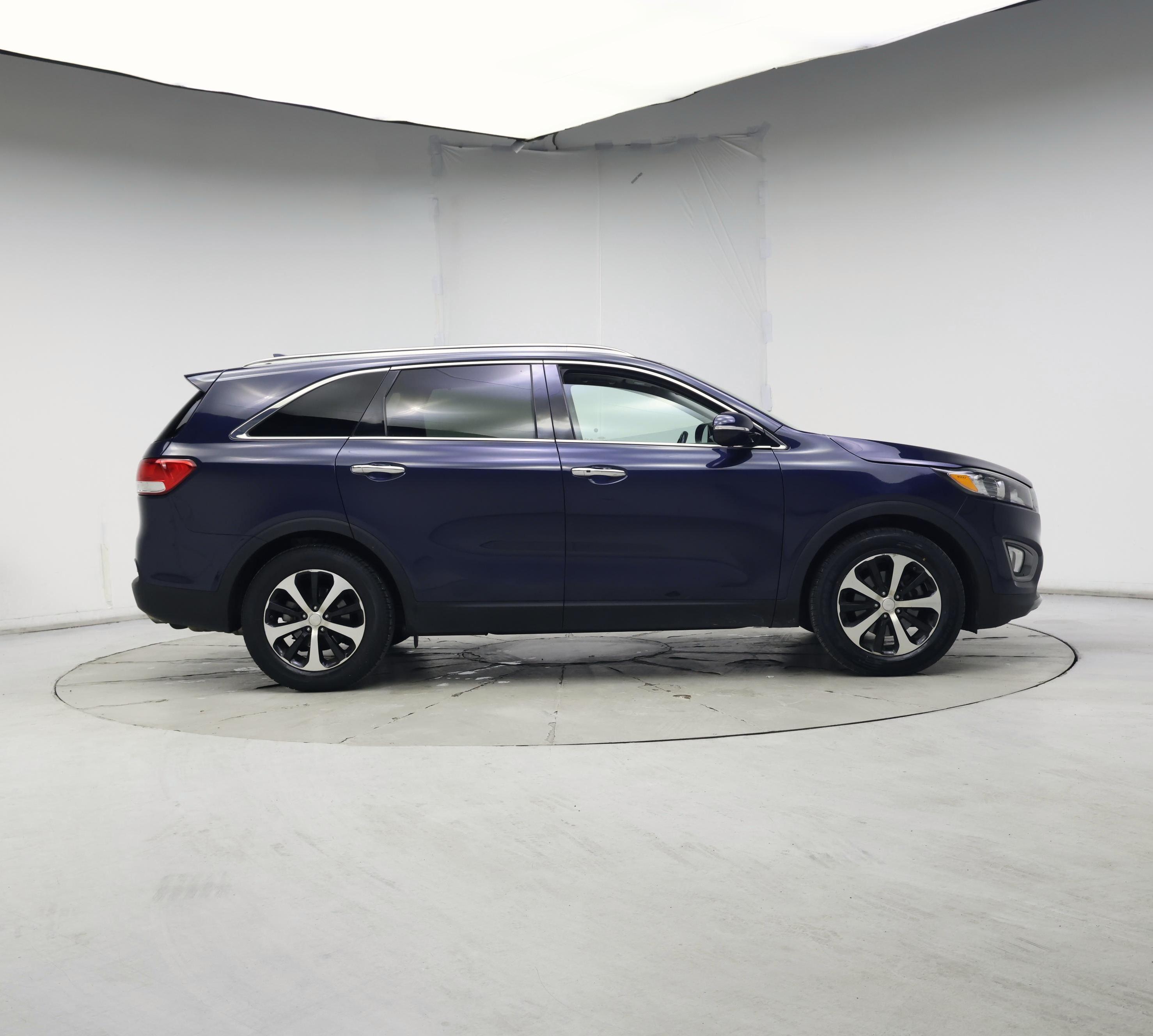 Thumbnail: 2016 Kia Sorento - 7