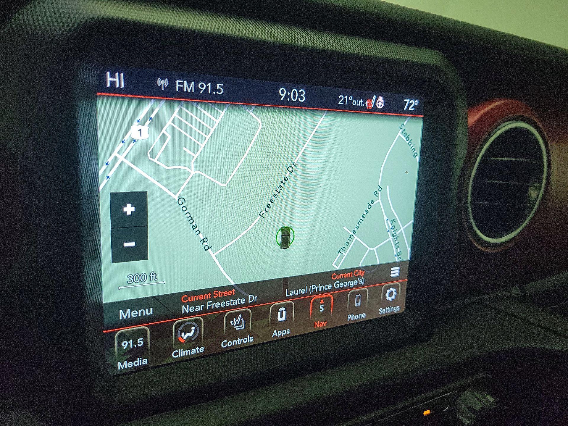 Thumbnail: 2022 Jeep Wrangler - 14