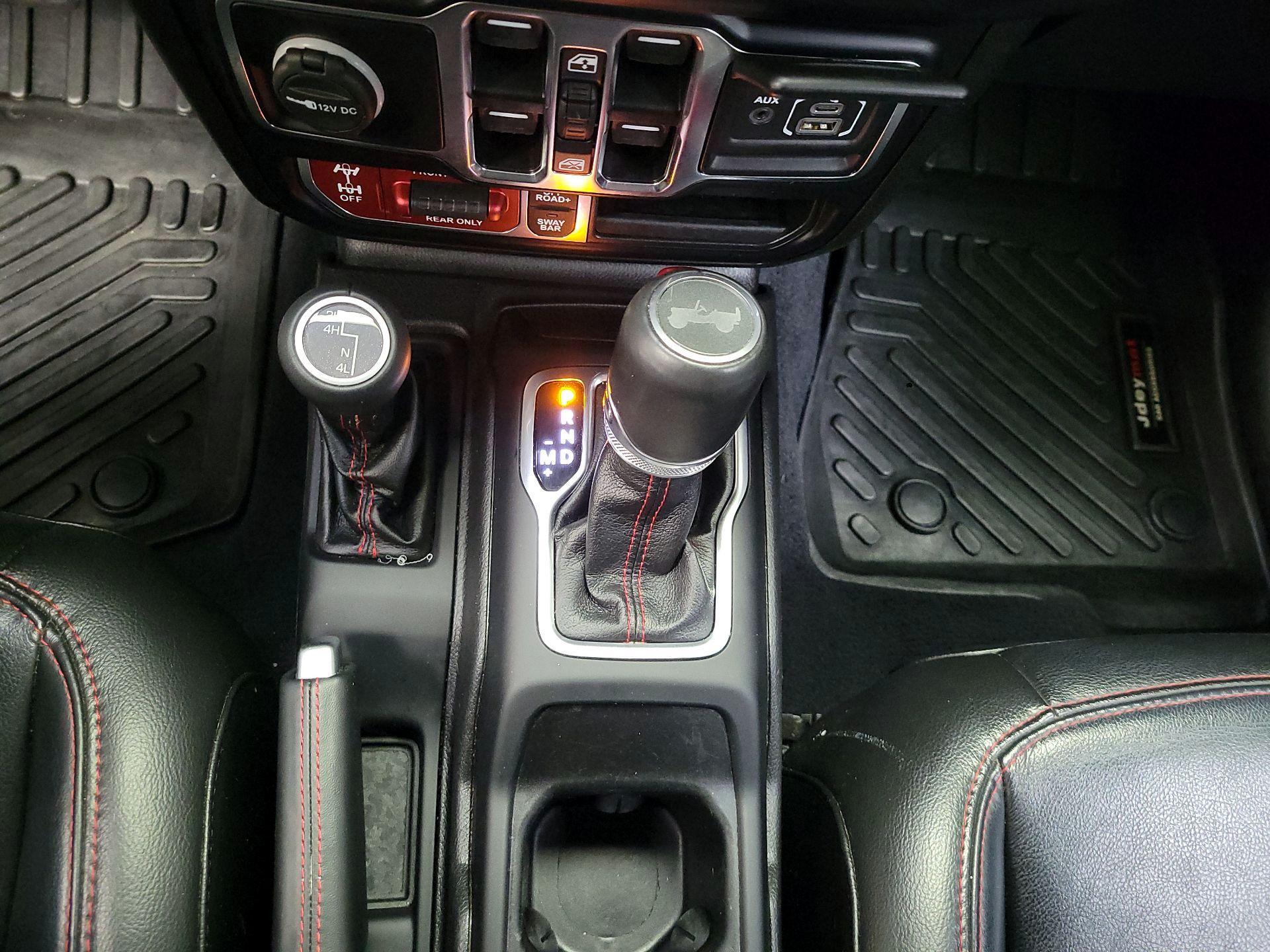 Thumbnail: 2022 Jeep Wrangler - 18