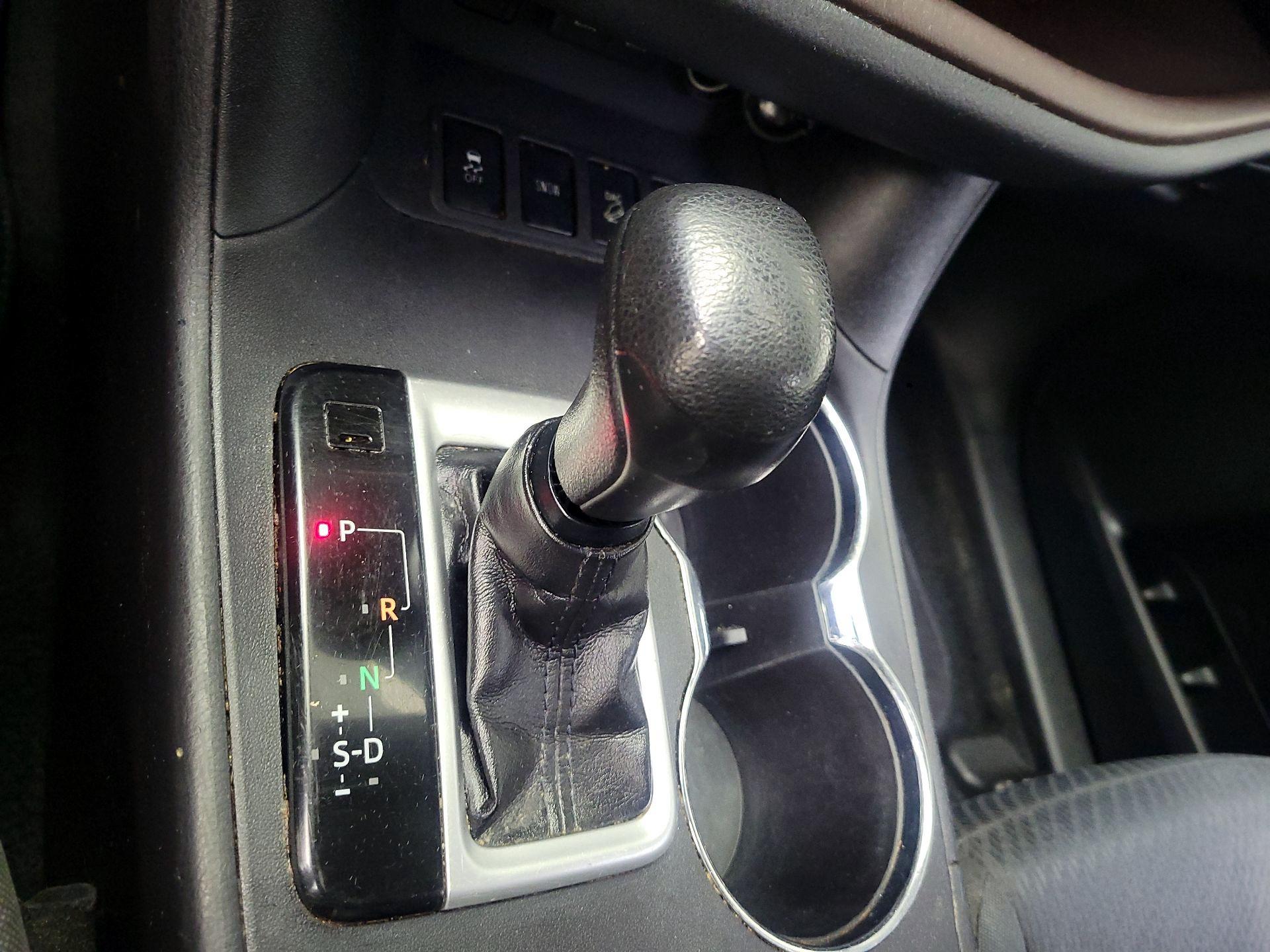 Thumbnail: 2019 Toyota Highlander - 17