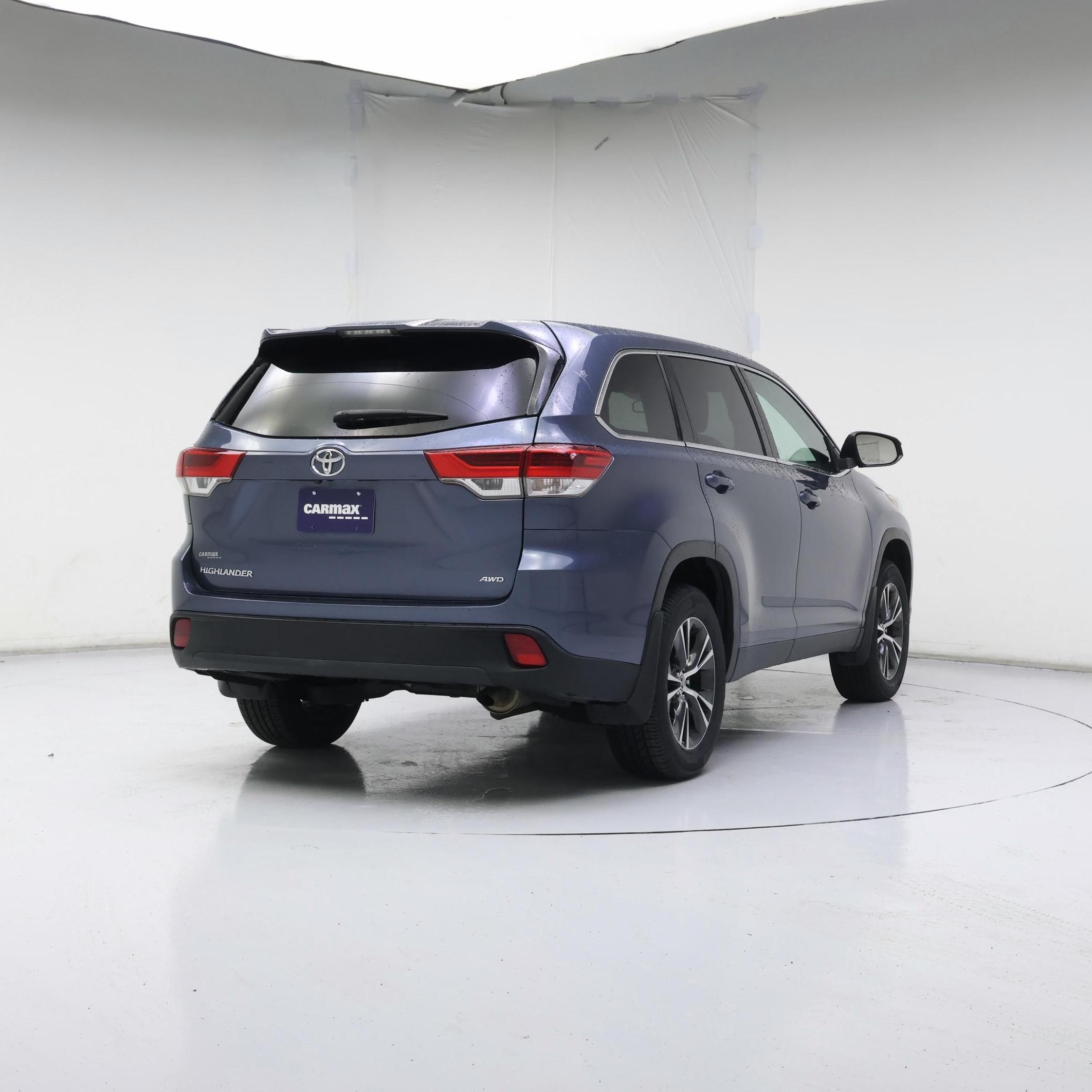Thumbnail: 2019 Toyota Highlander - 8