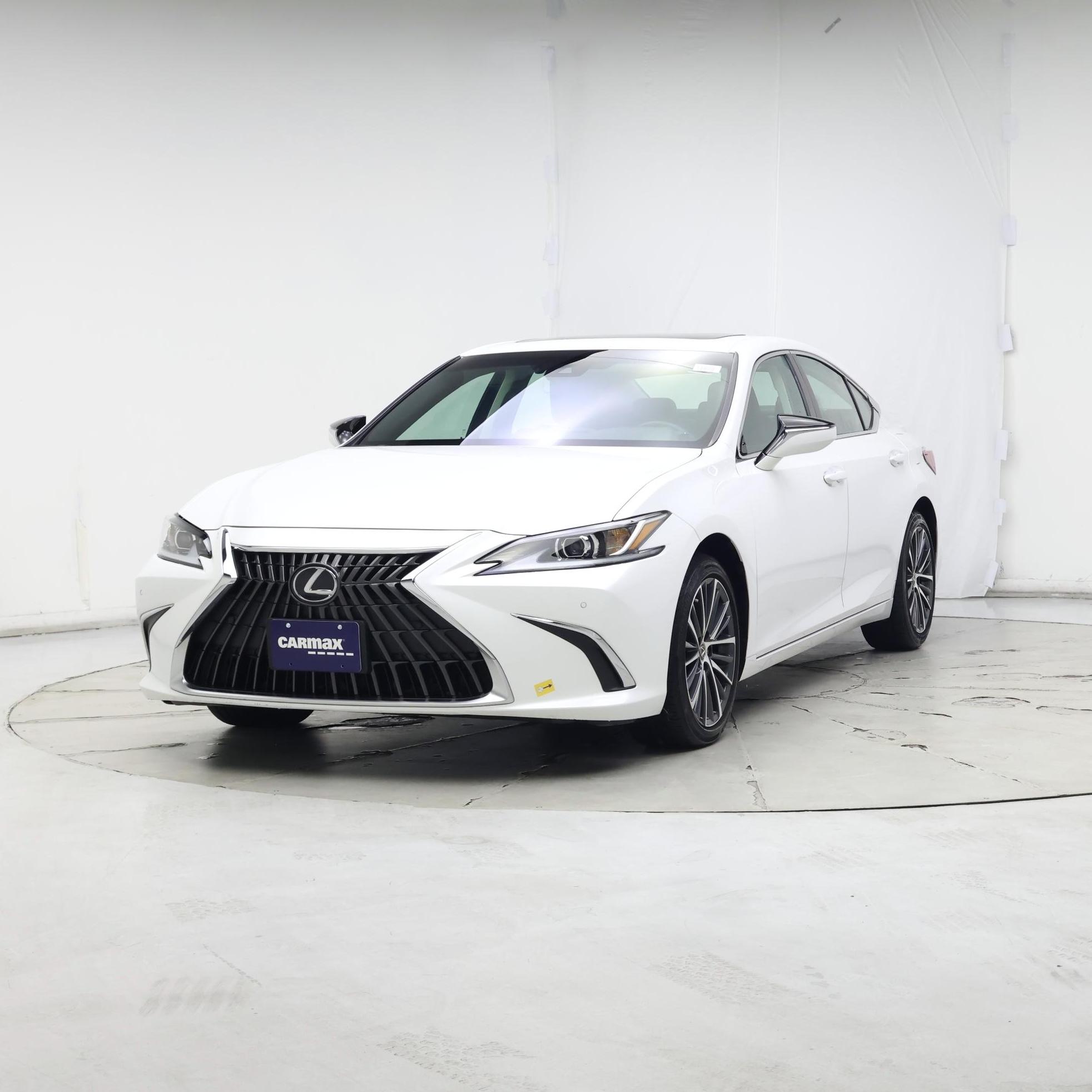 Thumbnail: 2023 Lexus ES - 4