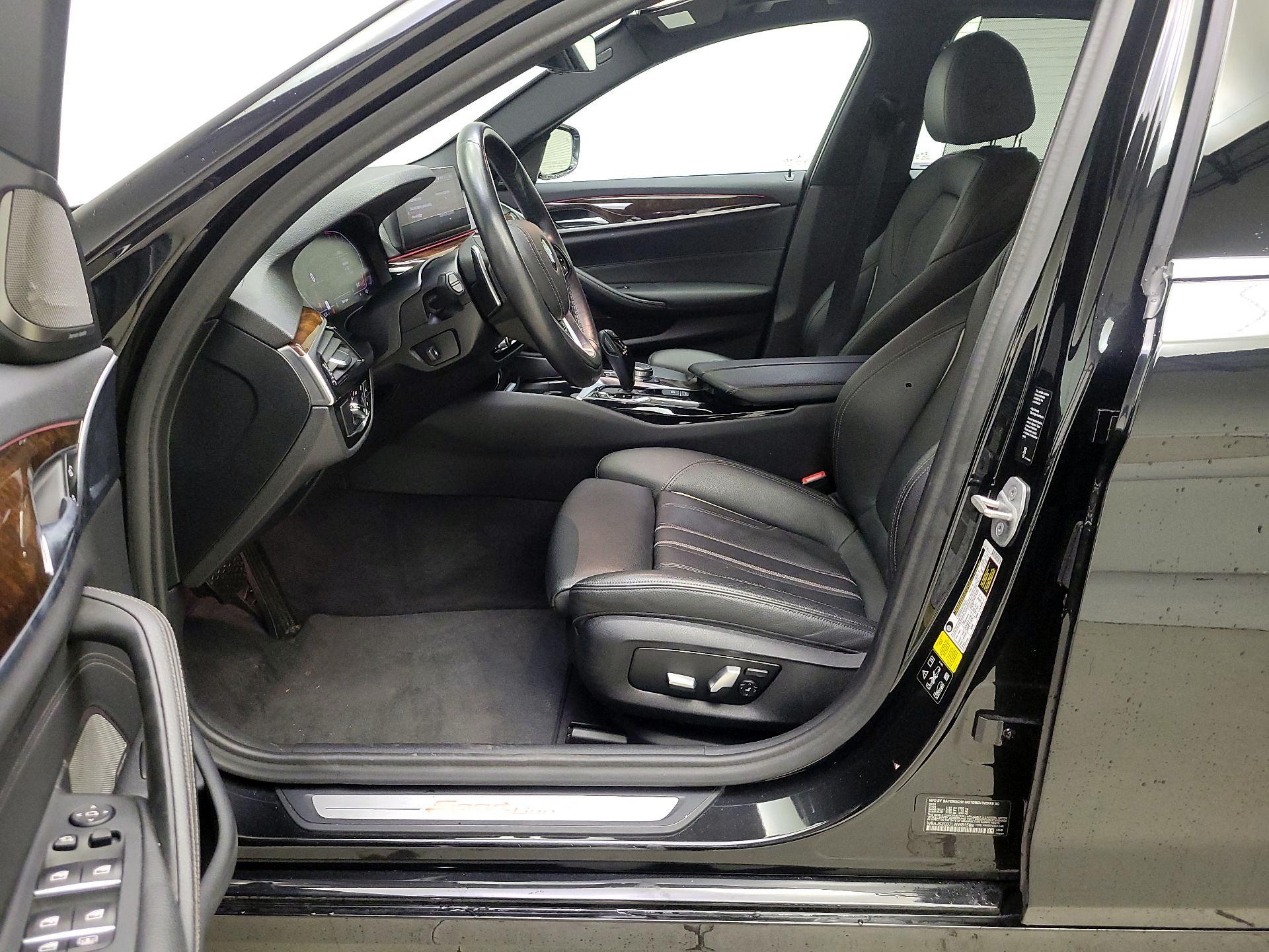 Thumbnail: 2020 BMW 5 Series - 11