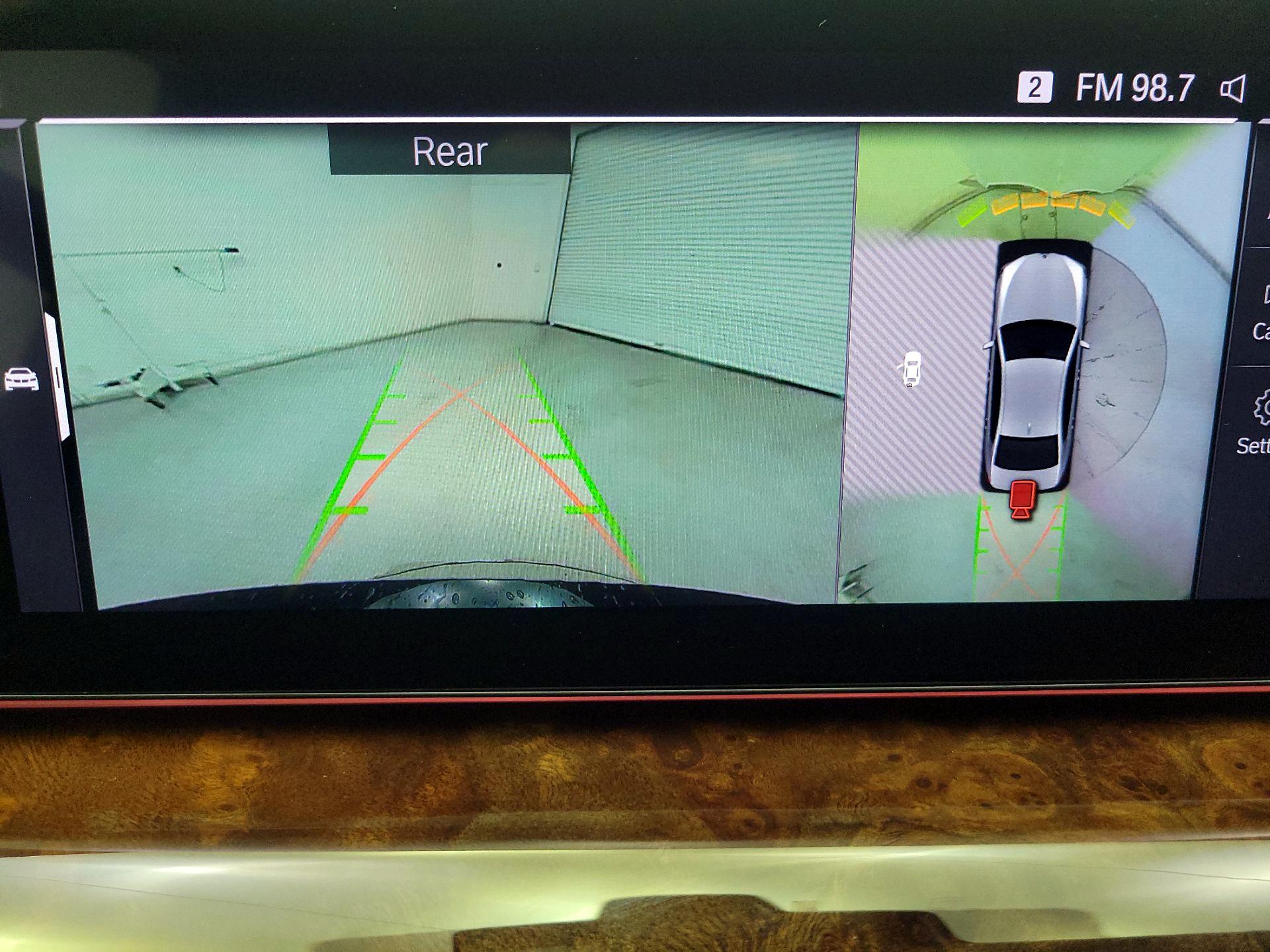 Thumbnail: 2020 BMW 5 Series - 15