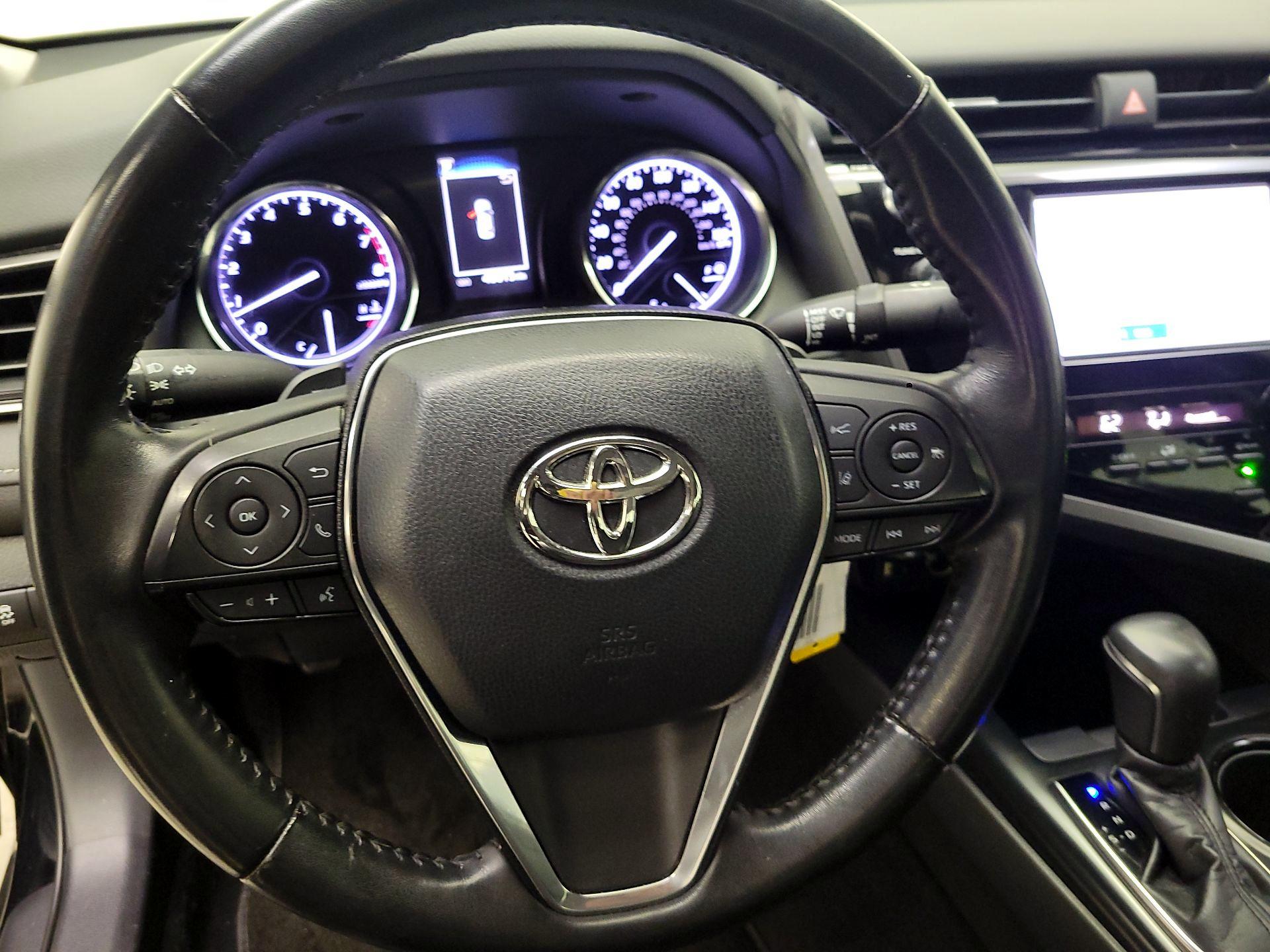 Thumbnail: 2019 Toyota Camry - 10