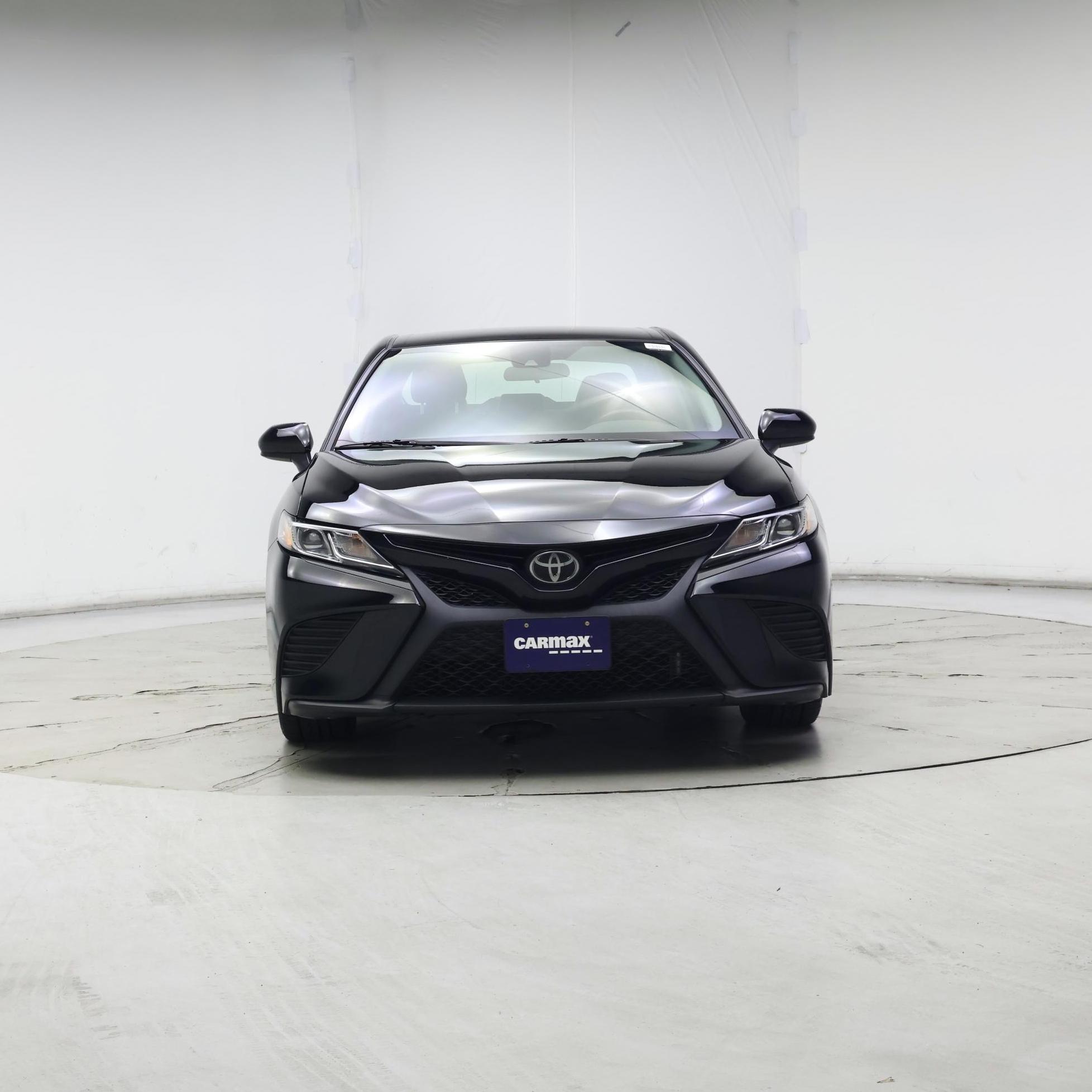Thumbnail: 2019 Toyota Camry - 5