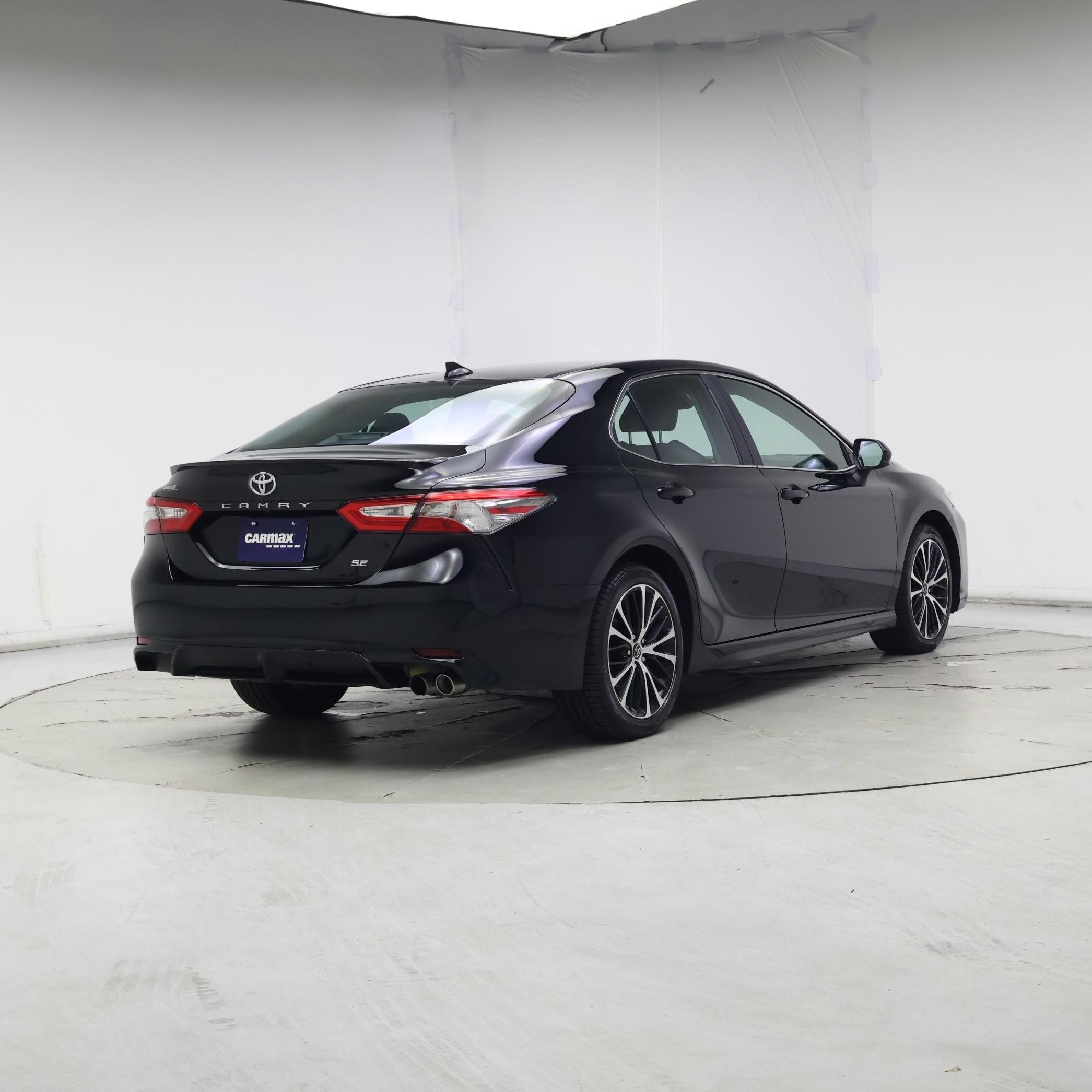 Thumbnail: 2019 Toyota Camry - 8
