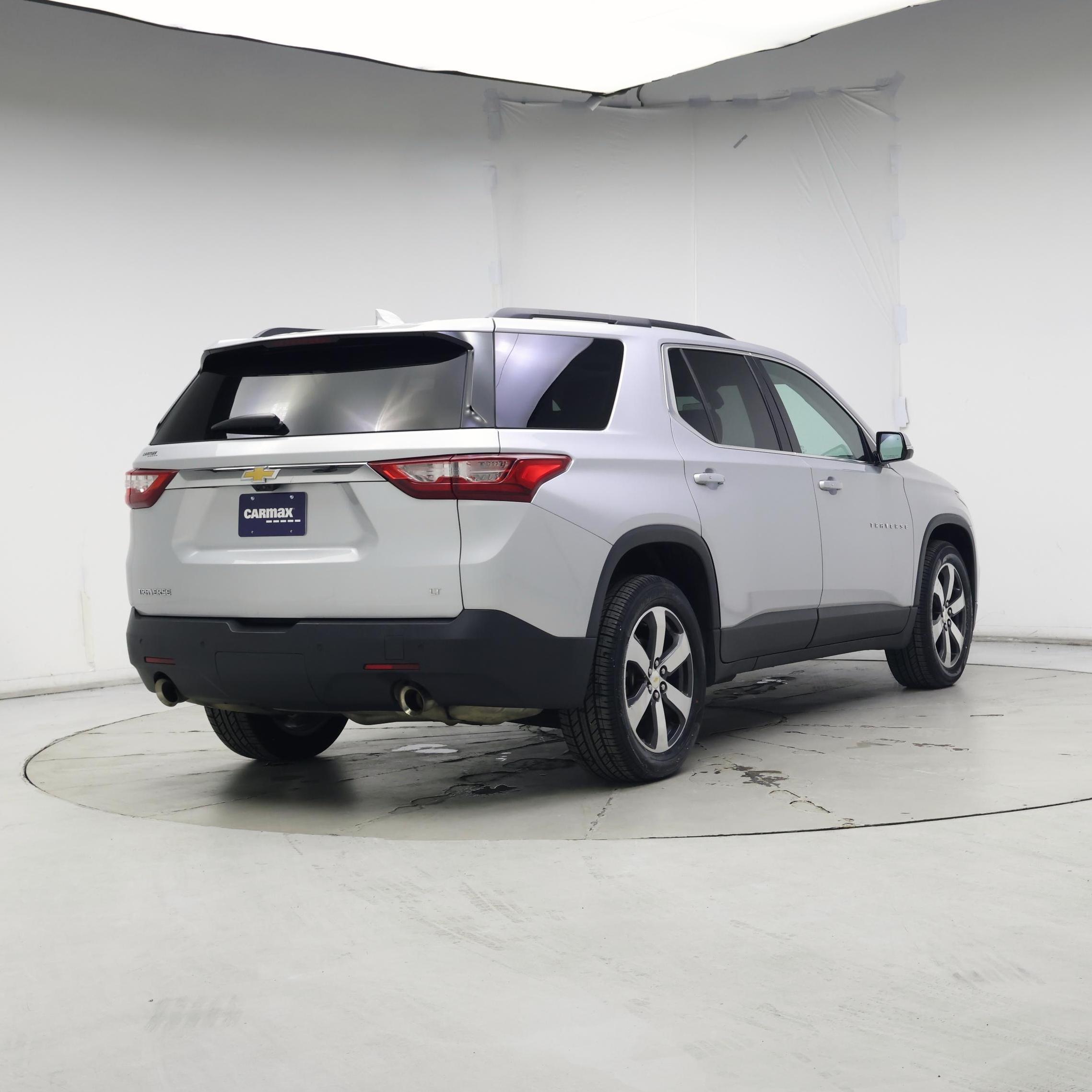 Thumbnail: 2019 Chevrolet Traverse - 8