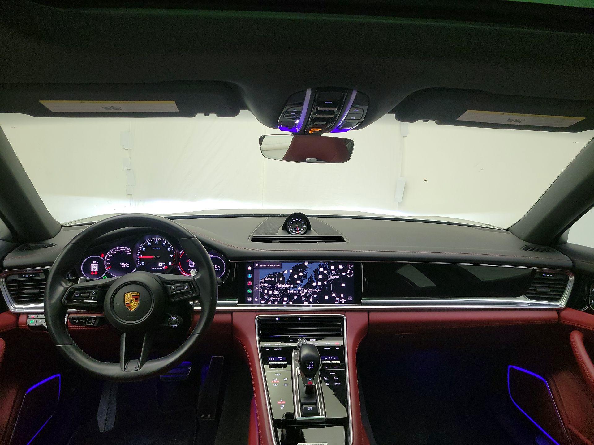 Thumbnail: 2023 Porsche Panamera - 9