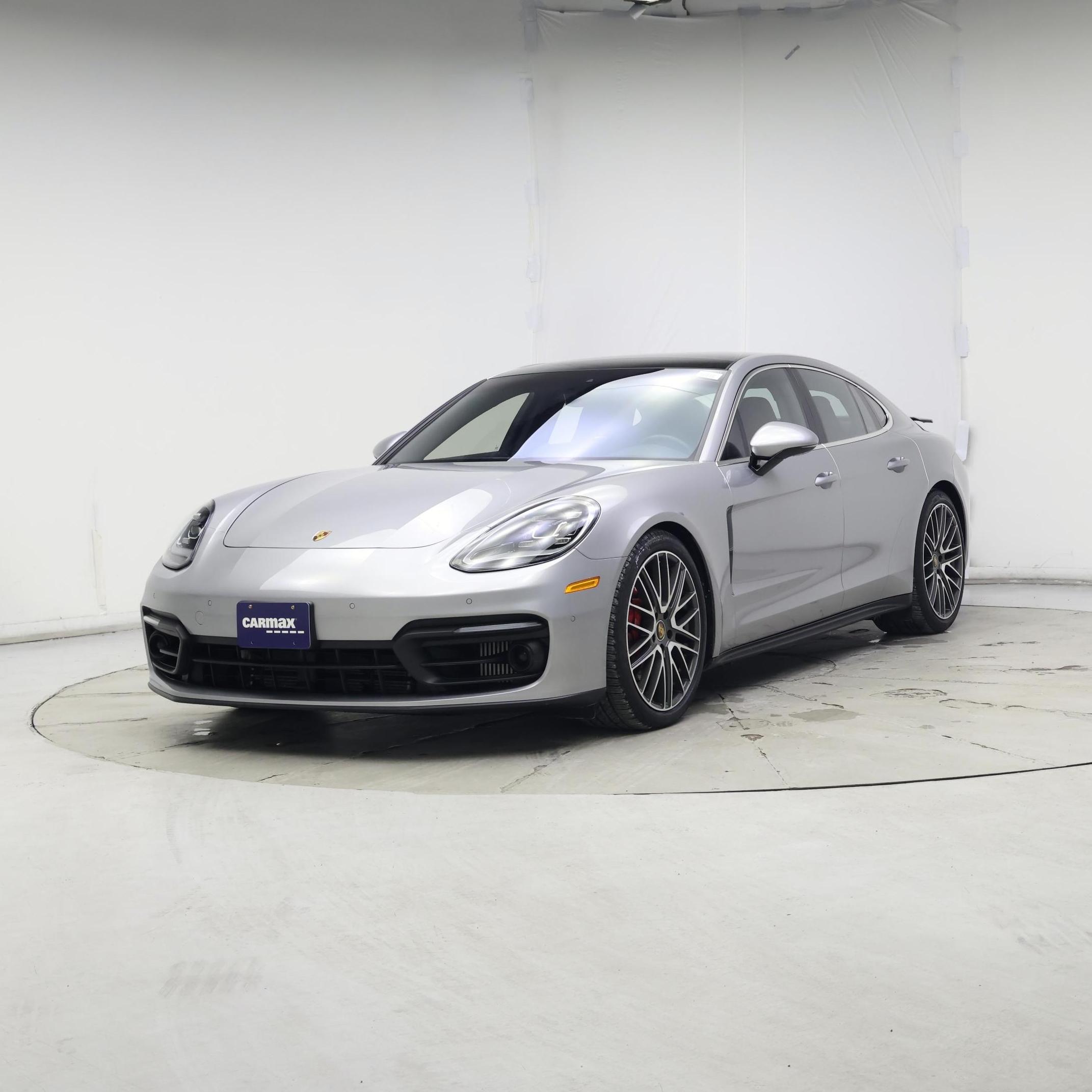 Thumbnail: 2023 Porsche Panamera - 4