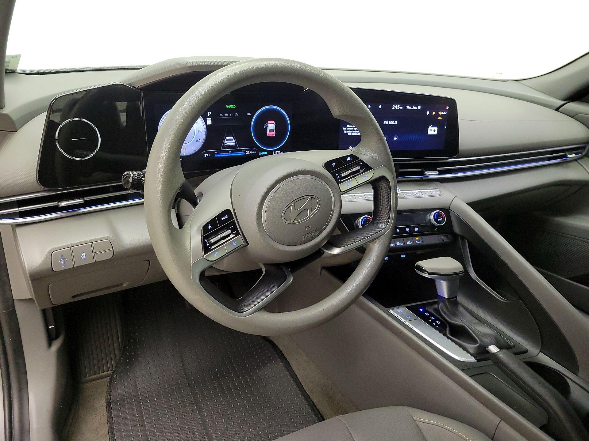 Thumbnail: 2024 Hyundai Elantra - 9