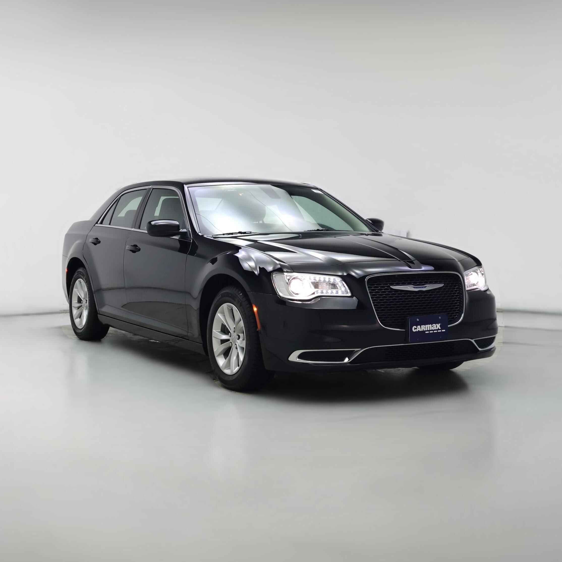 Thumbnail: 2023 Chrysler 300 - 1