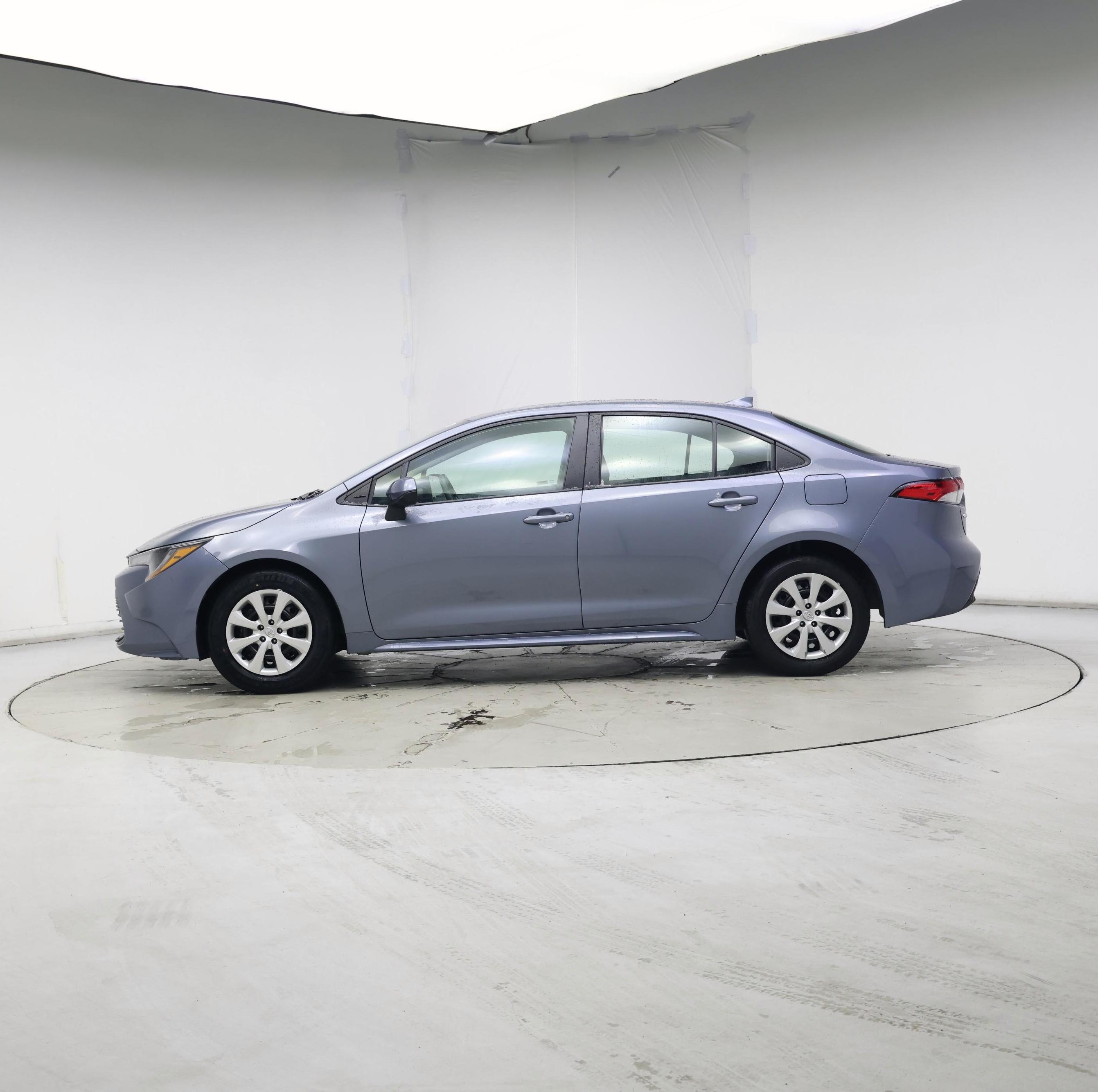 Thumbnail: 2024 Toyota Corolla - 3