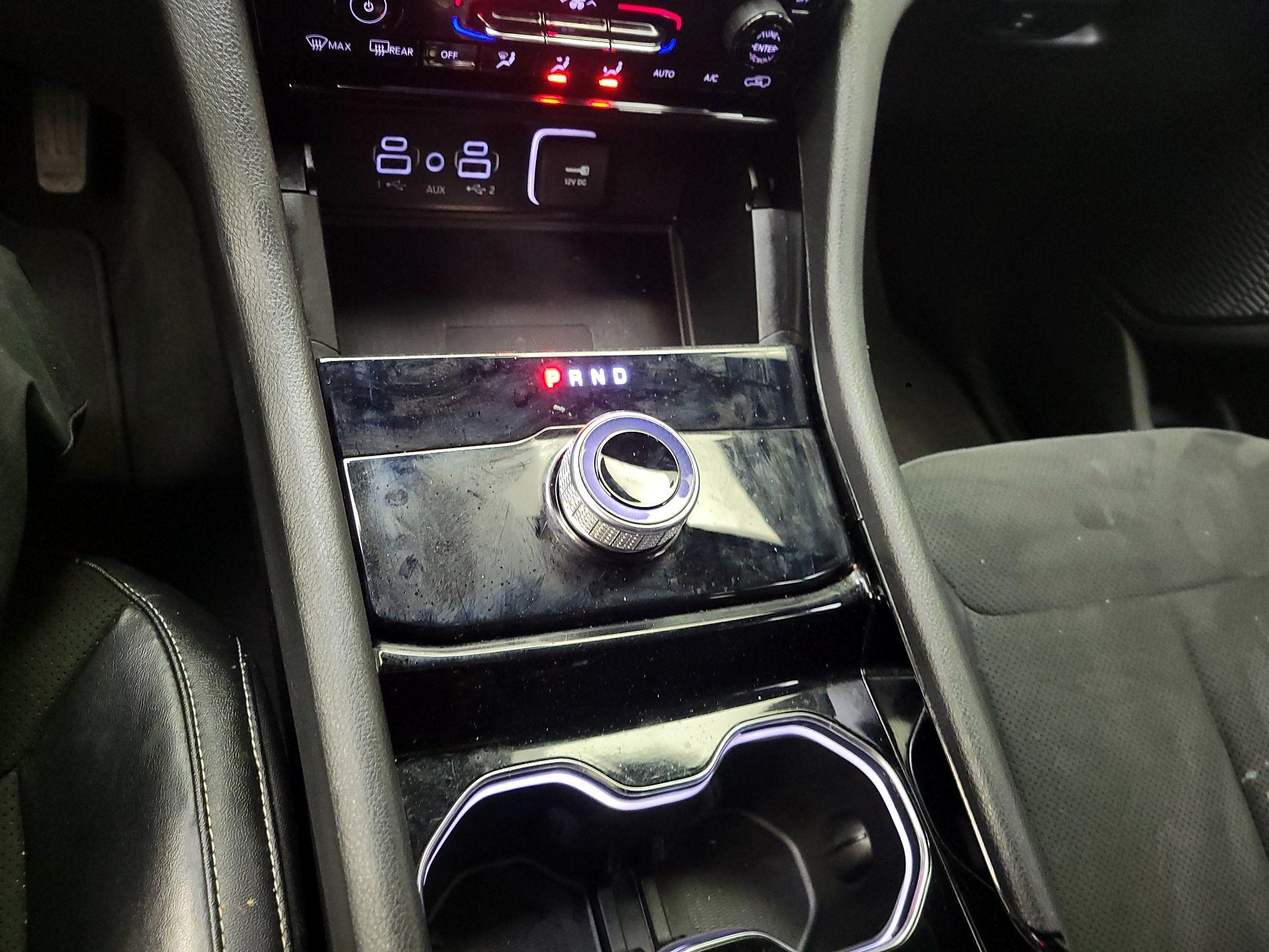 Thumbnail: 2023 Jeep Grand Cherokee - 17