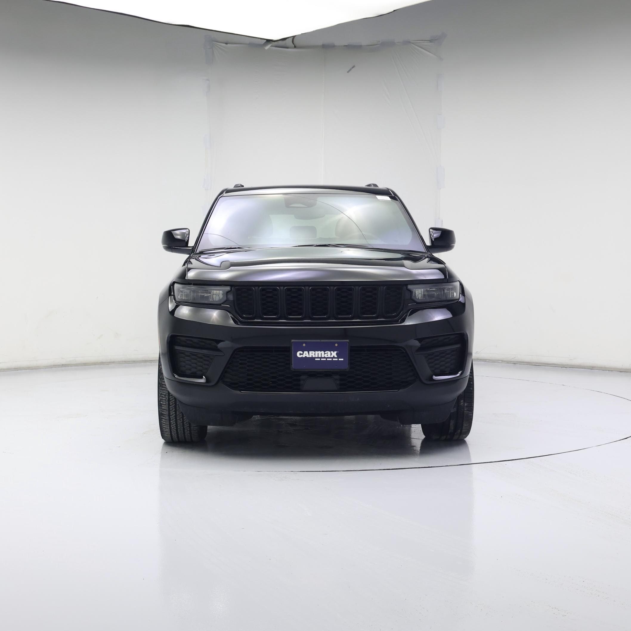 Thumbnail: 2023 Jeep Grand Cherokee - 5