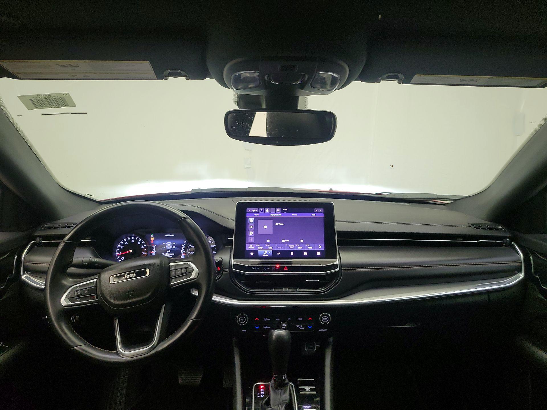 Thumbnail: 2022 Jeep Compass - 9