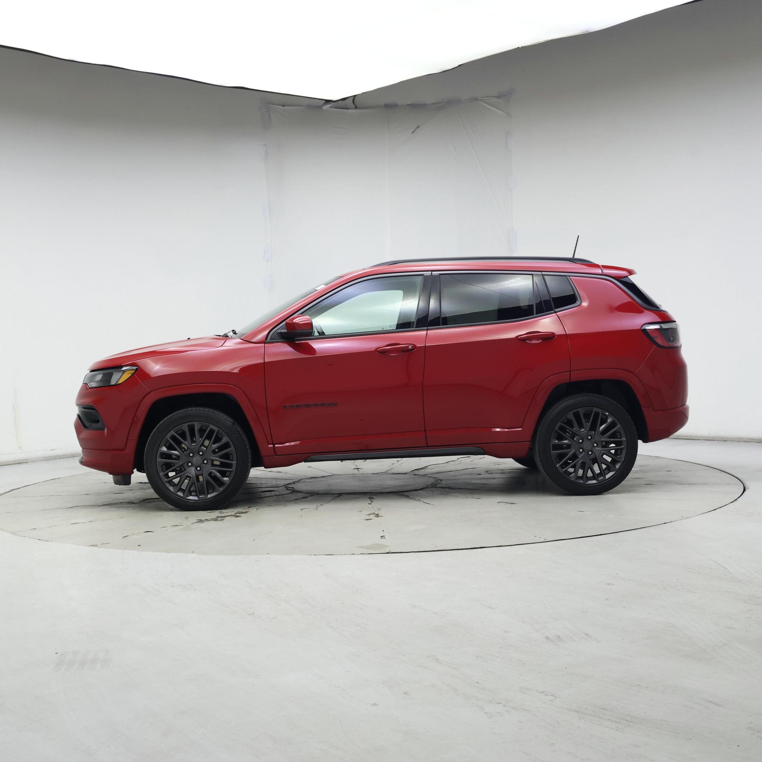 Thumbnail: 2022 Jeep Compass - 3