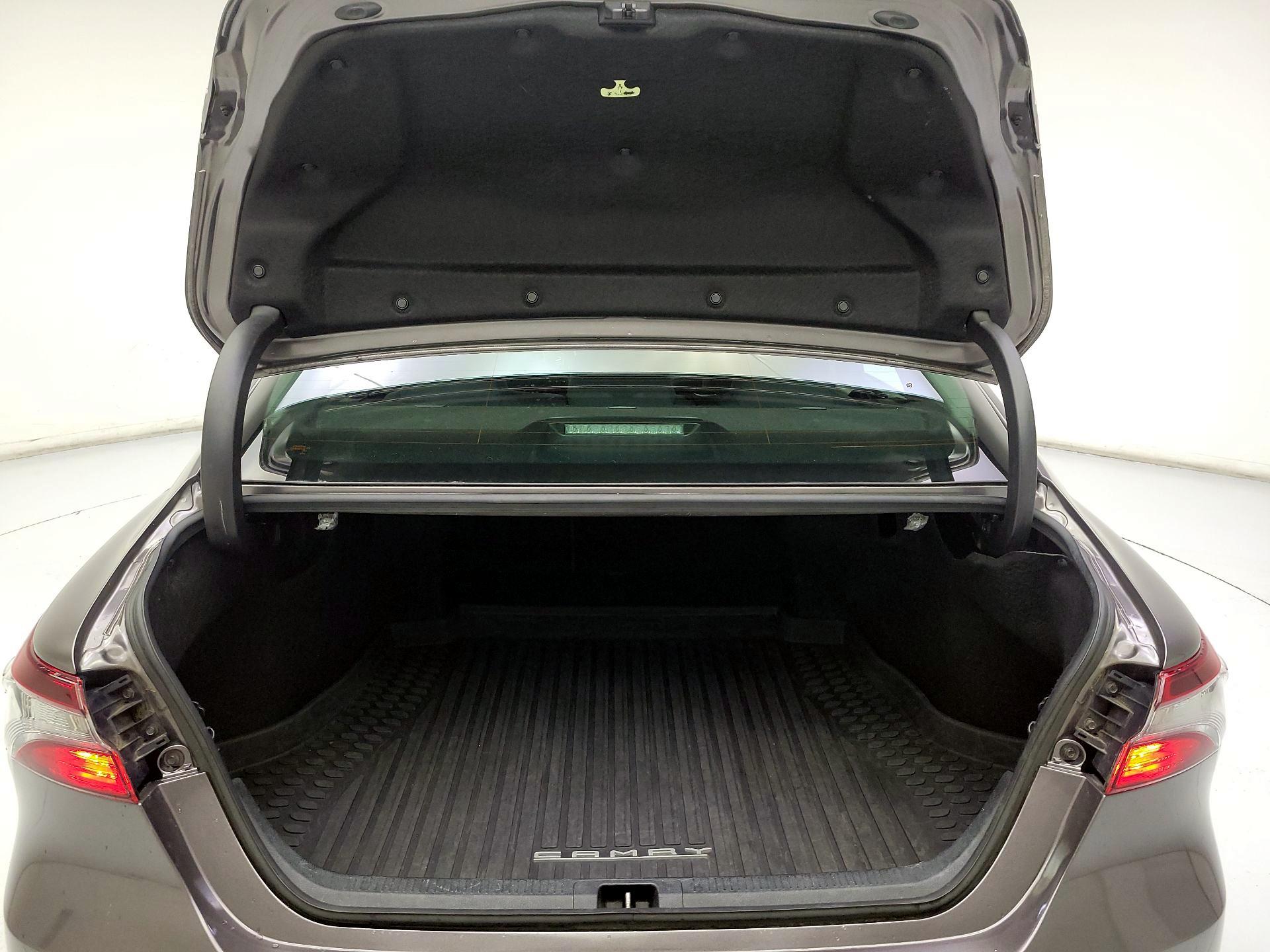 Thumbnail: 2023 Toyota Camry - 20