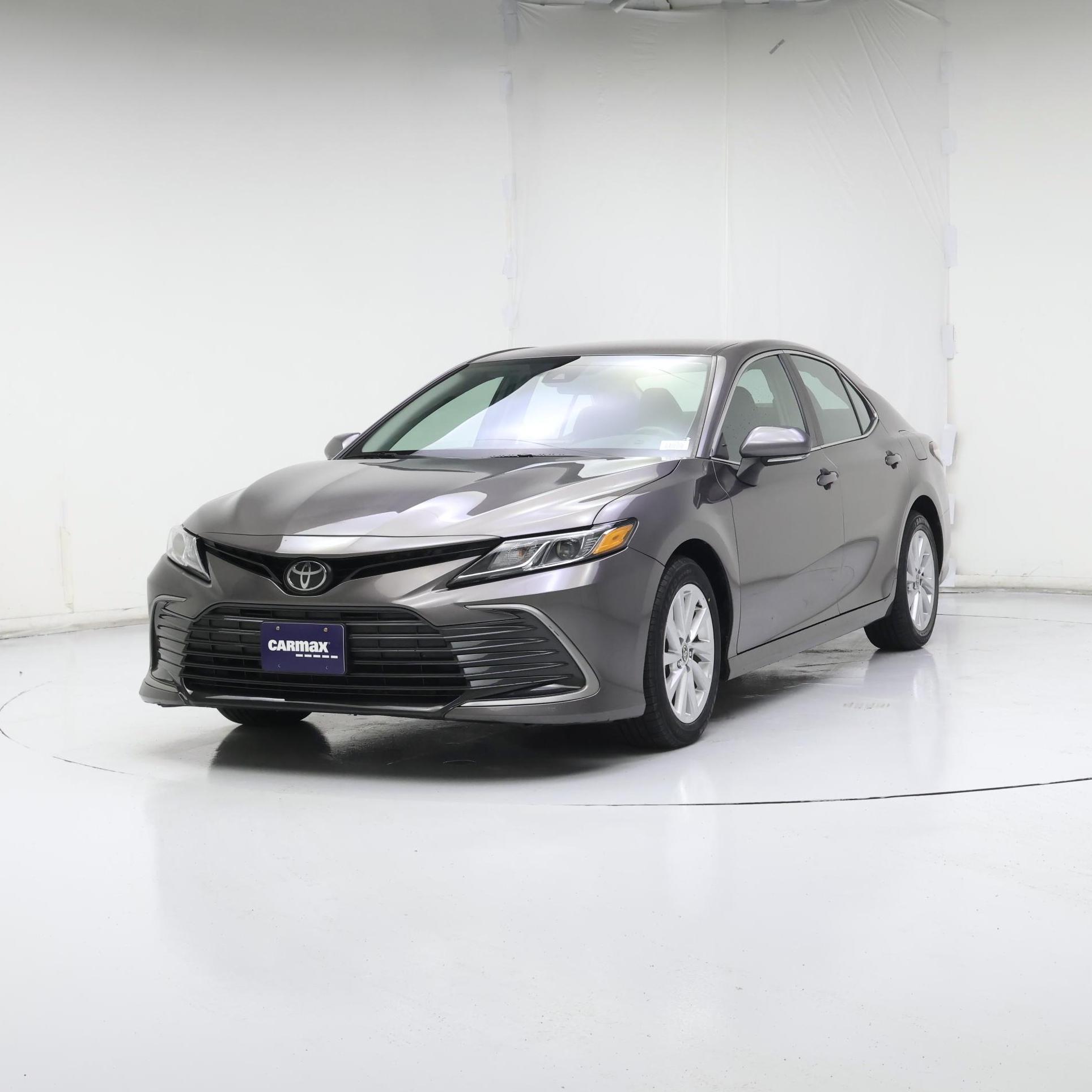 Thumbnail: 2023 Toyota Camry - 4