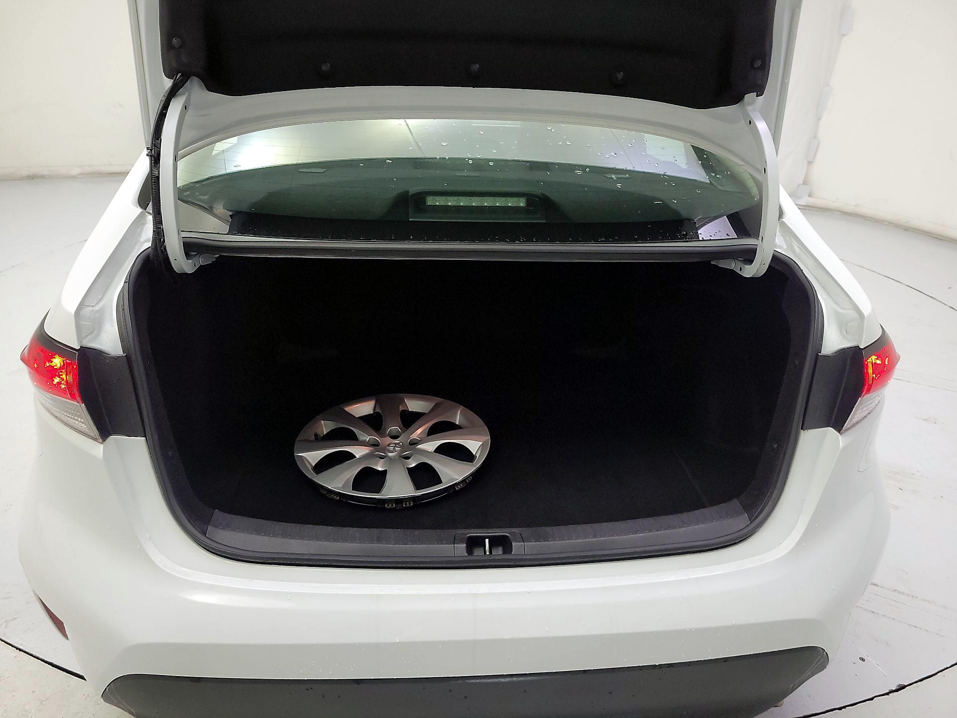 Thumbnail: 2024 Toyota Corolla - 19