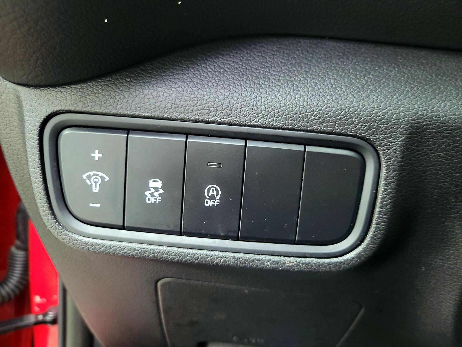 Thumbnail: 2023 Kia Soul - 13