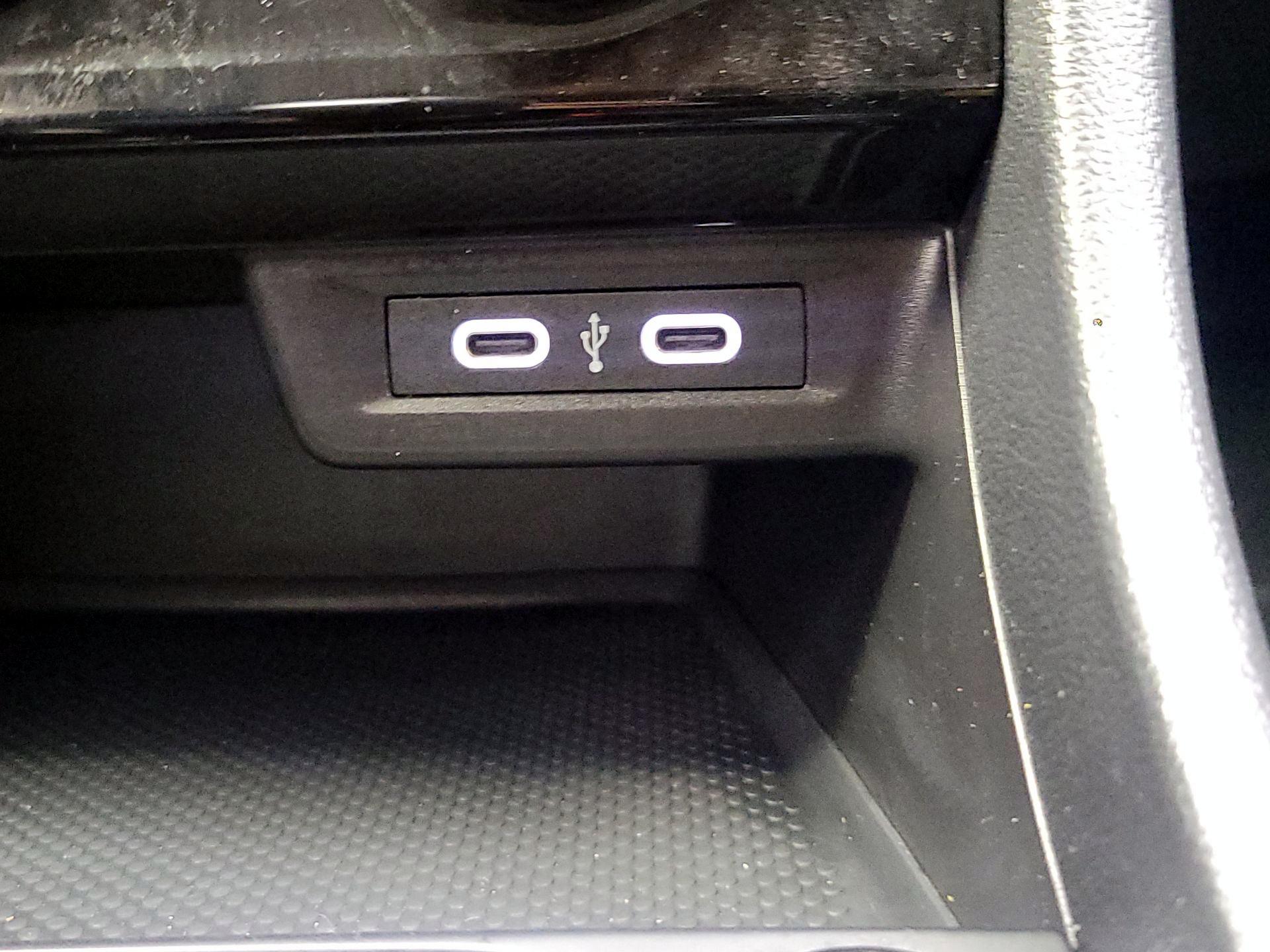 Thumbnail: 2024 Volkswagen Jetta - 16