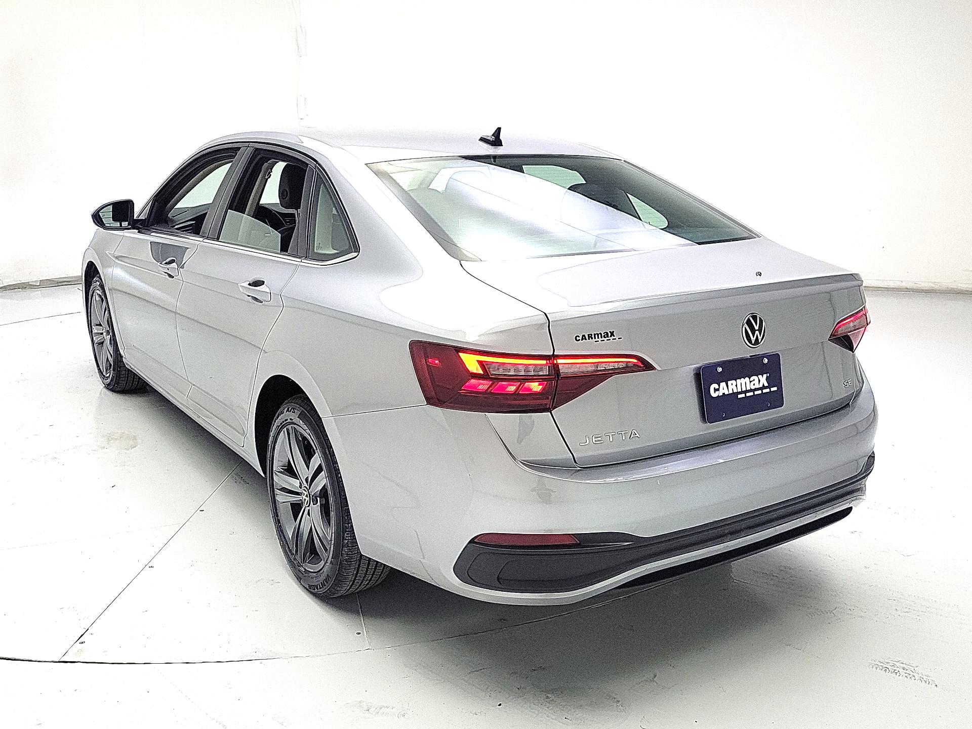 Thumbnail: 2024 Volkswagen Jetta - 7