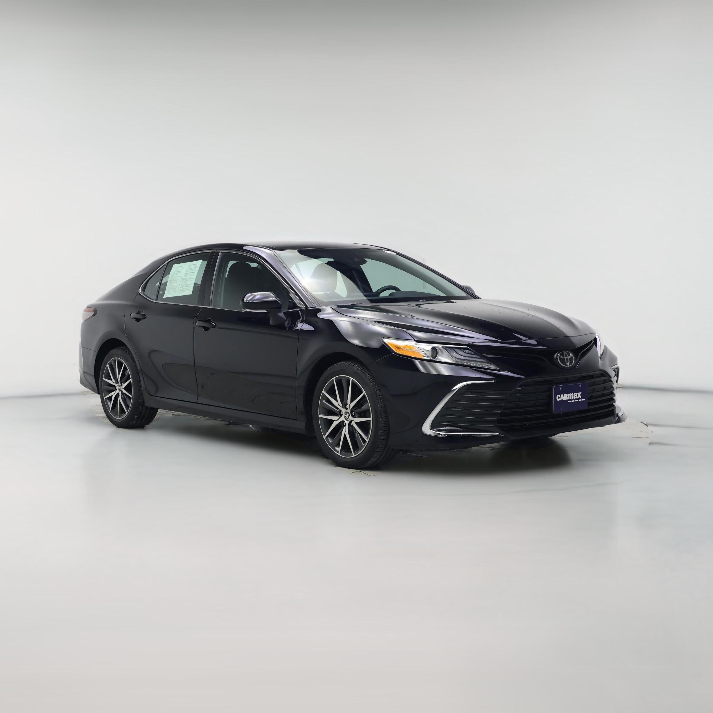Thumbnail: 2022 Toyota Camry - 1