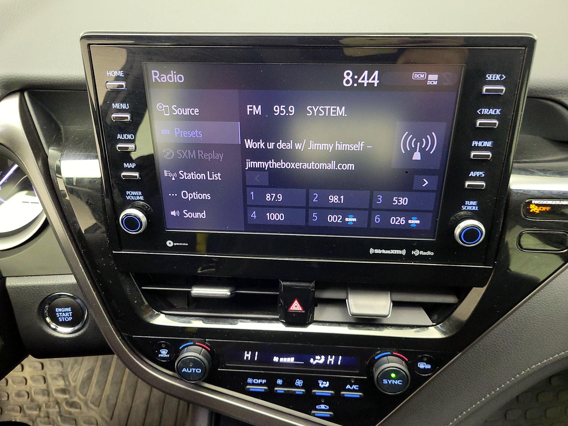 Thumbnail: 2022 Toyota Camry - 15