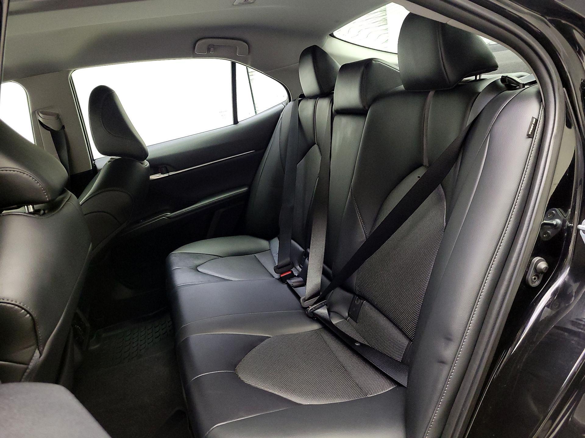 Thumbnail: 2022 Toyota Camry - 19