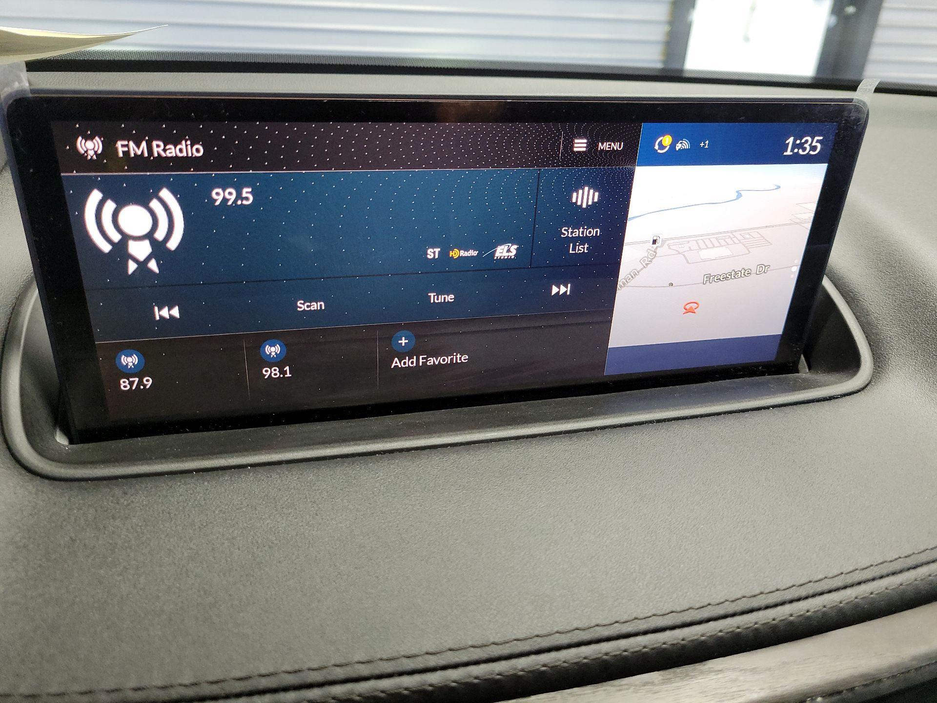 Thumbnail: 2023 Acura MDX - 16