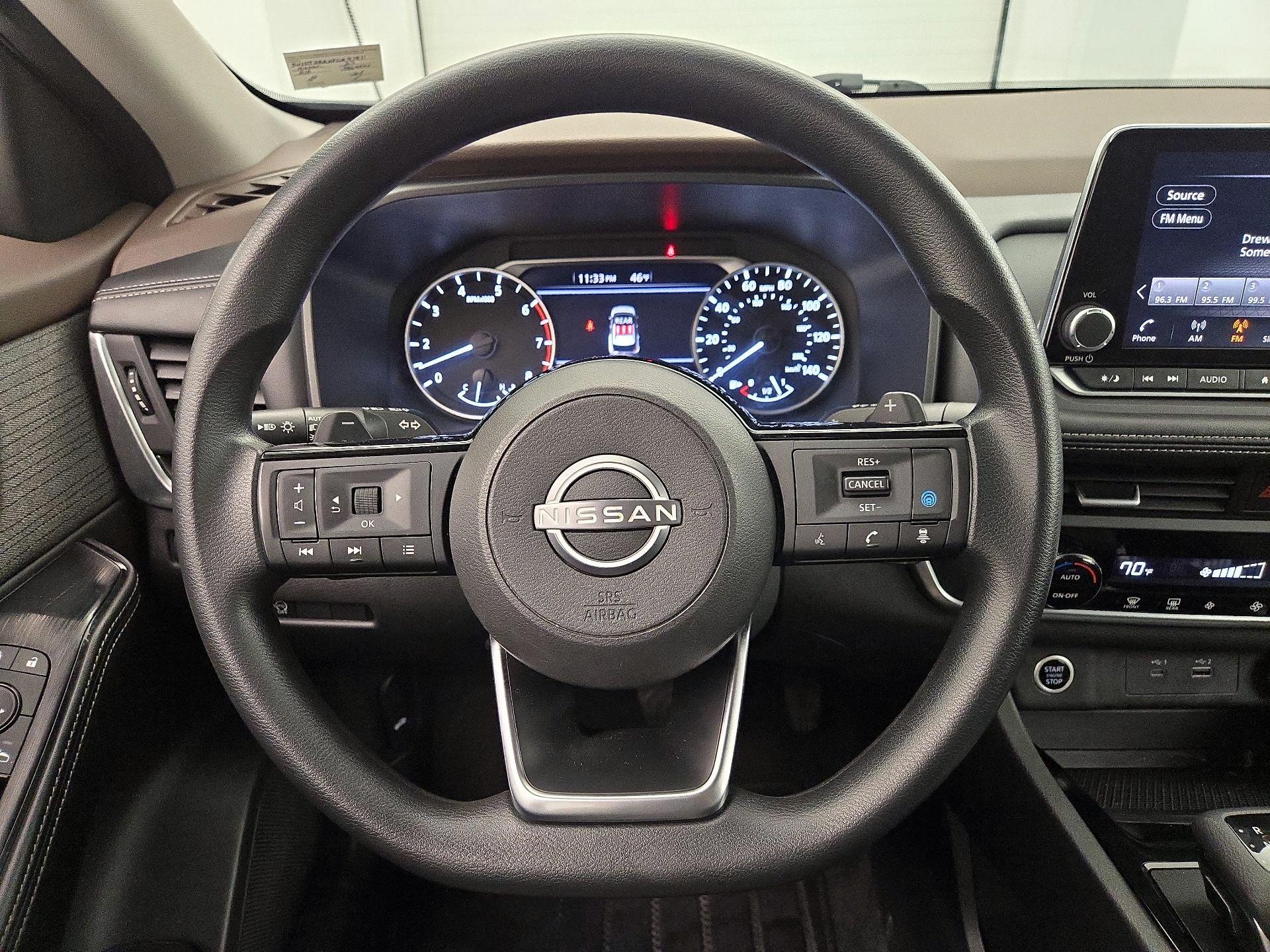 Thumbnail: 2023 Nissan Rogue - 10