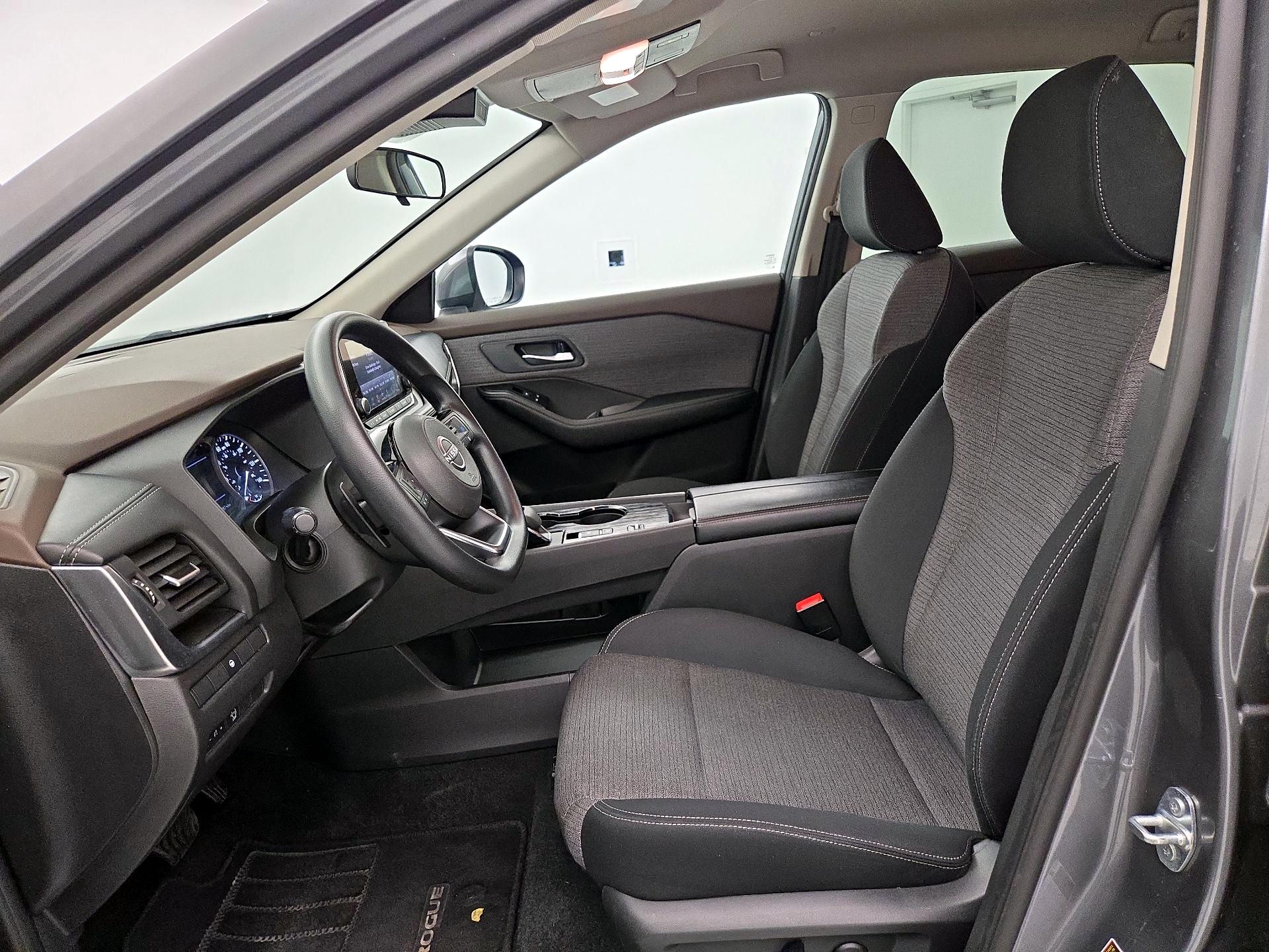 Thumbnail: 2023 Nissan Rogue - 11