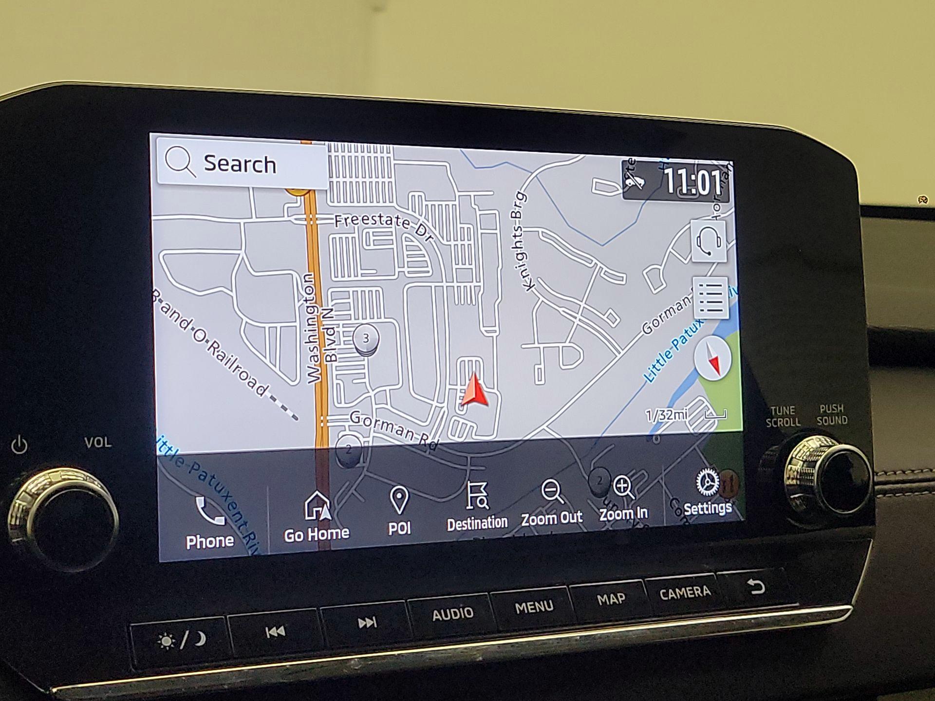 Thumbnail: 2023 Mitsubishi Outlander - 14