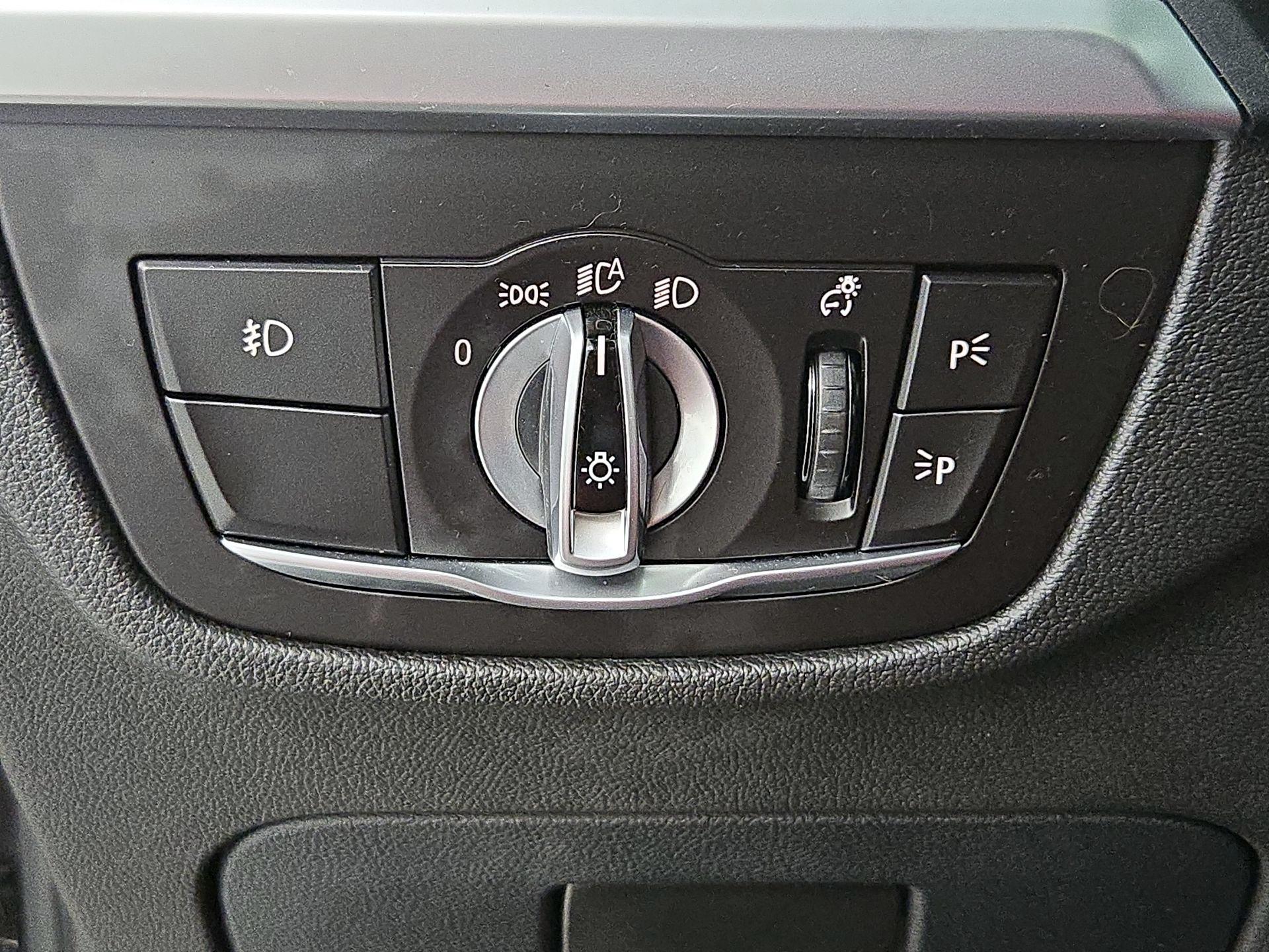 Thumbnail: 2021 BMW X4 - 13