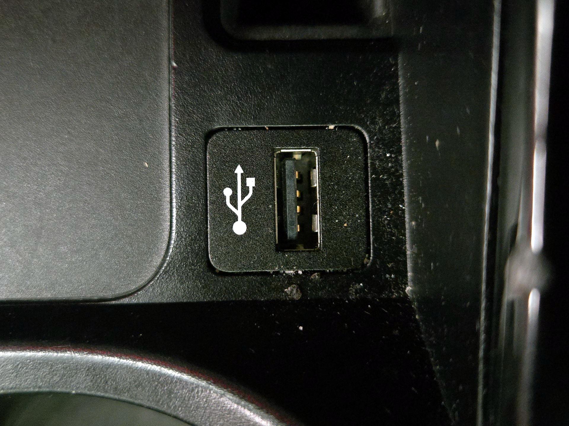 Thumbnail: 2021 BMW X4 - 19