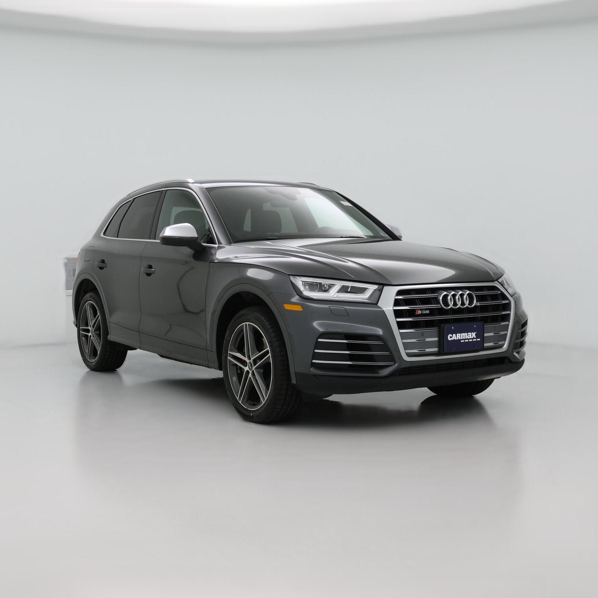 Thumbnail: 2020 Audi SQ5 - 1