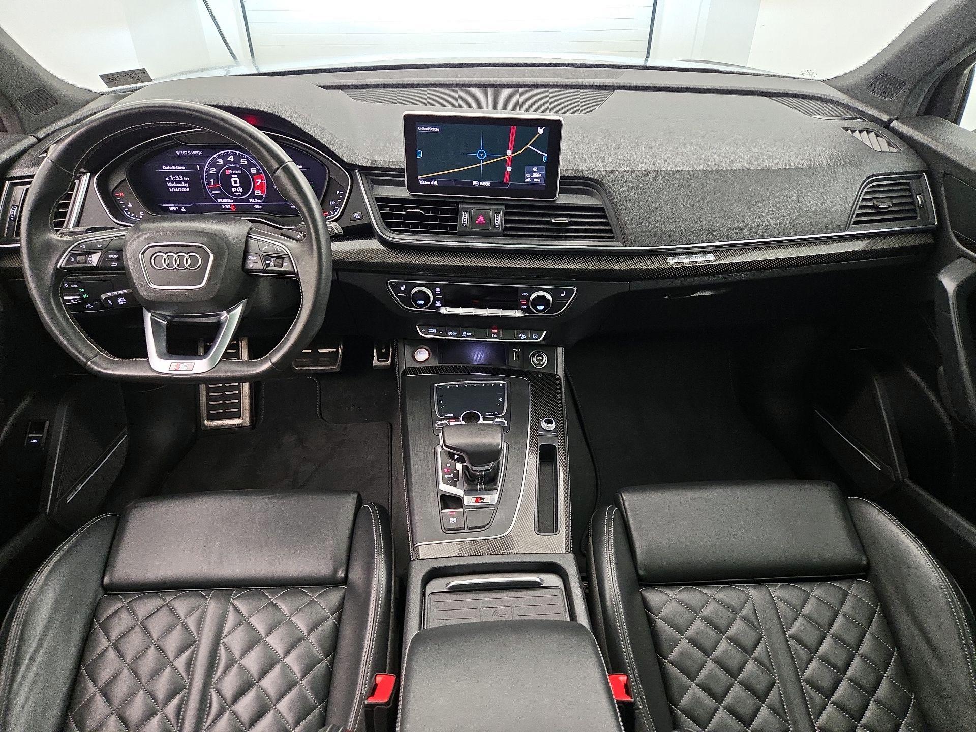 Thumbnail: 2020 Audi SQ5 - 9