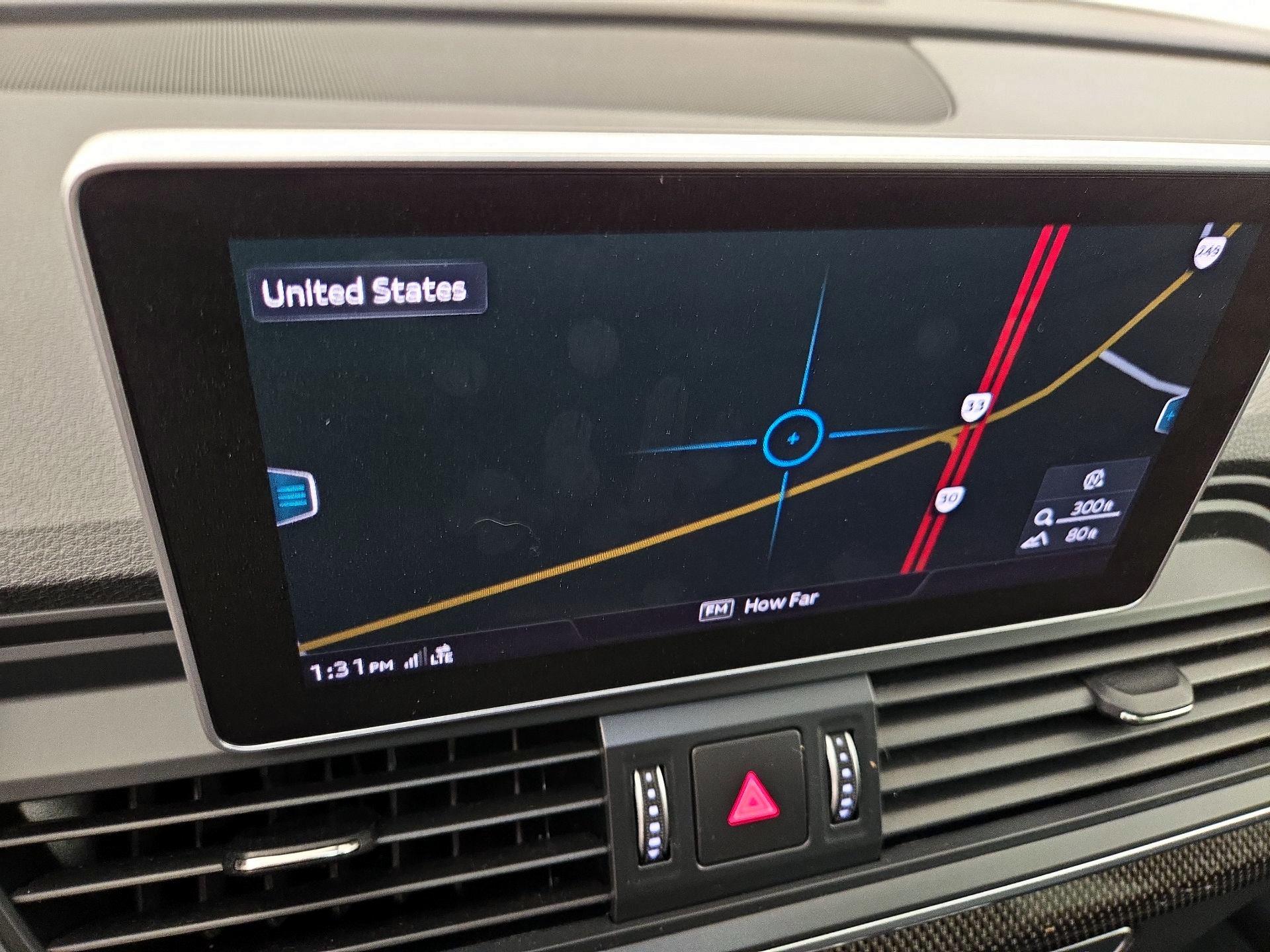 Thumbnail: 2020 Audi SQ5 - 14