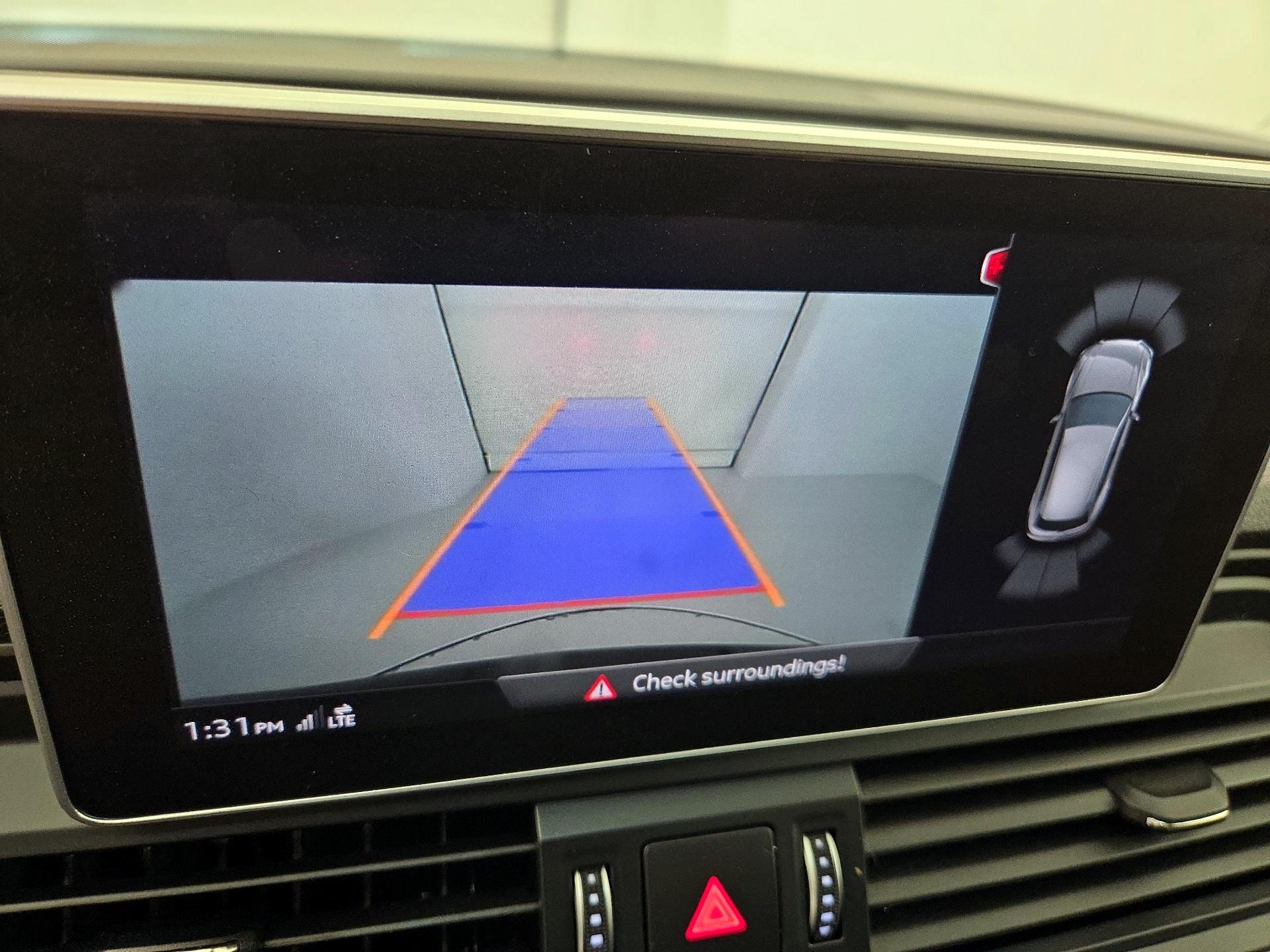 Thumbnail: 2020 Audi SQ5 - 15