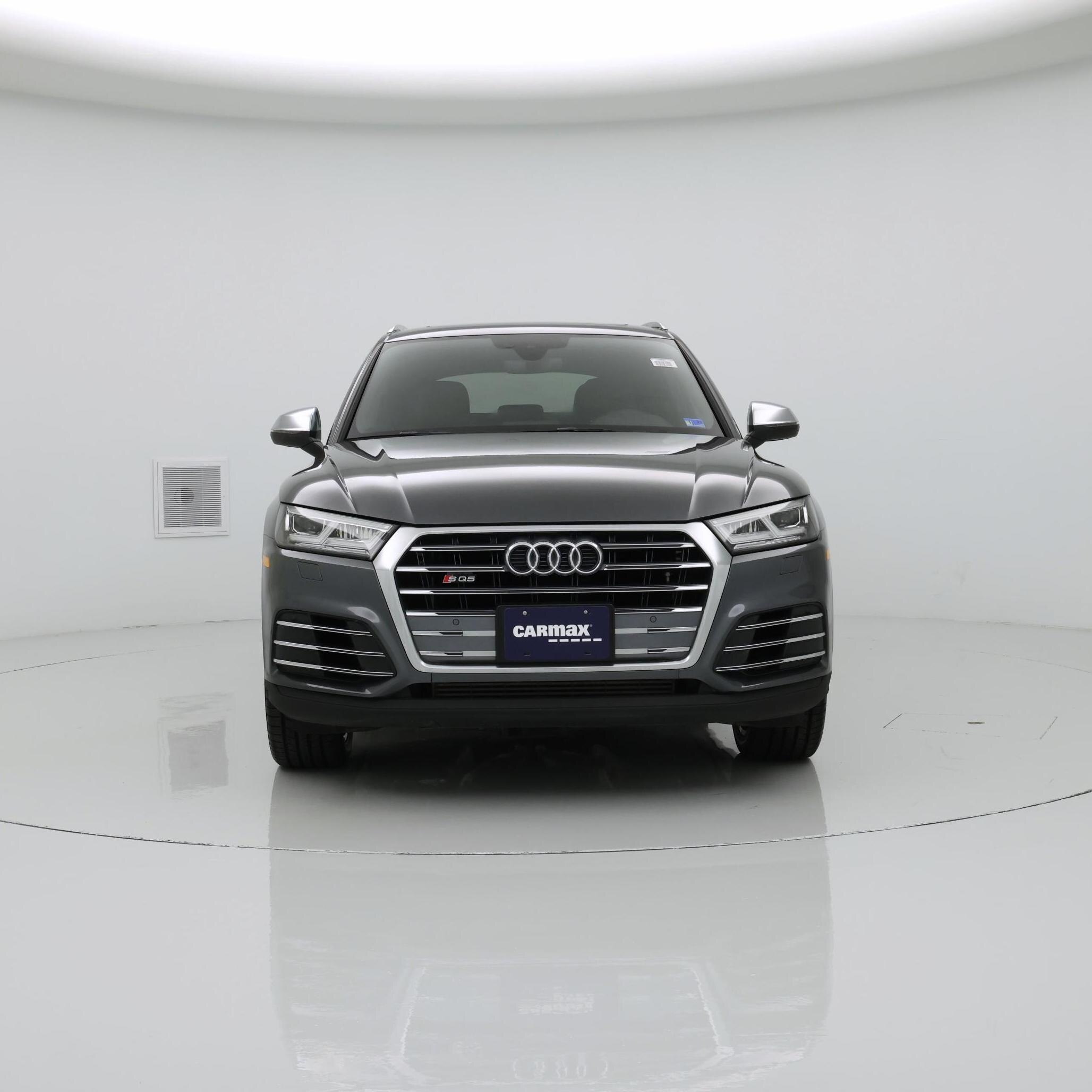 Thumbnail: 2020 Audi SQ5 - 5